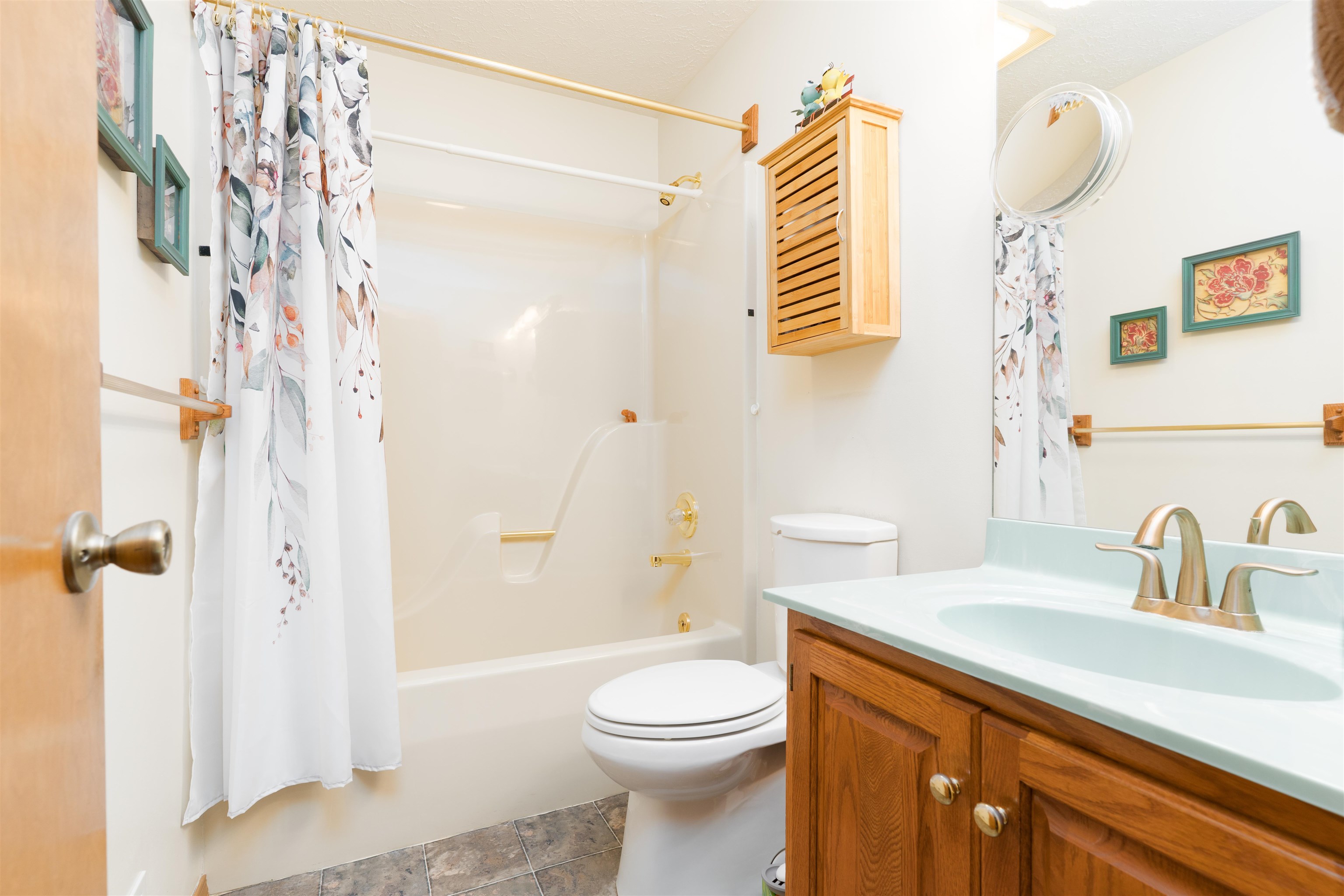 3525 Bordeaux Loop N, Owensboro, Kentucky 42301, 3 Bedrooms Bedrooms, ,2 BathroomsBathrooms,Single Family Residence,For Sale,Bordeaux Loop N,92121