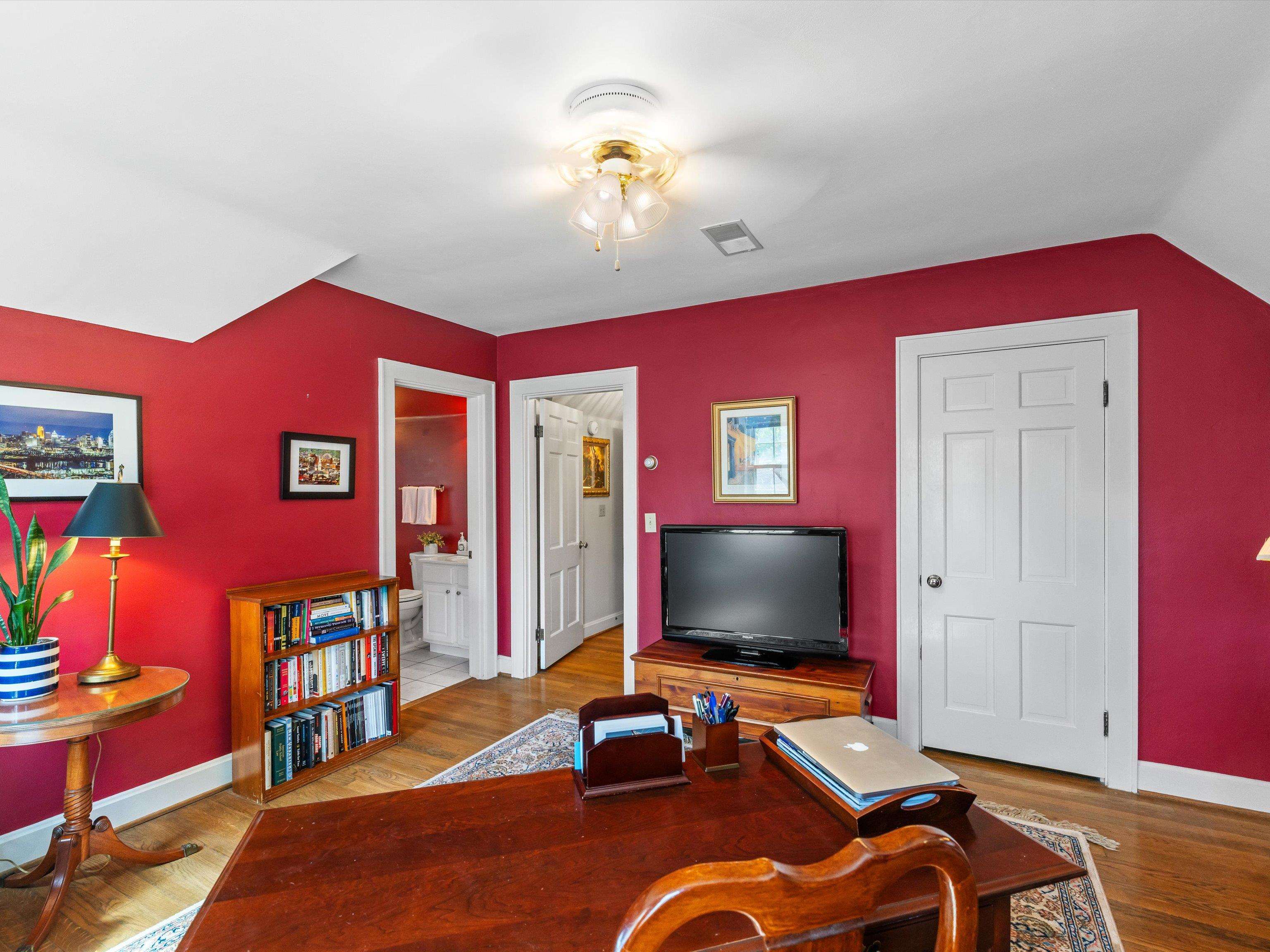1829 Stratford Drive, Owensboro, Kentucky 42301, 4 Bedrooms Bedrooms, ,3 BathroomsBathrooms,Single Family Residence,For Sale,Stratford Drive,92122