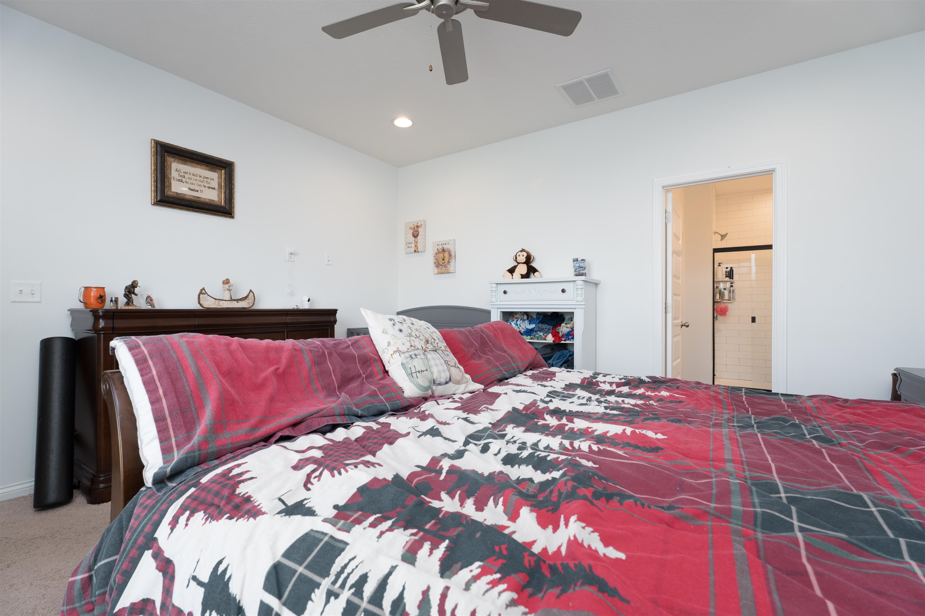 3864 Brookfield Dr, Owensboro, Kentucky 42303, 4 Bedrooms Bedrooms, ,2 BathroomsBathrooms,Single Family Residence,For Sale,Brookfield Dr,92123