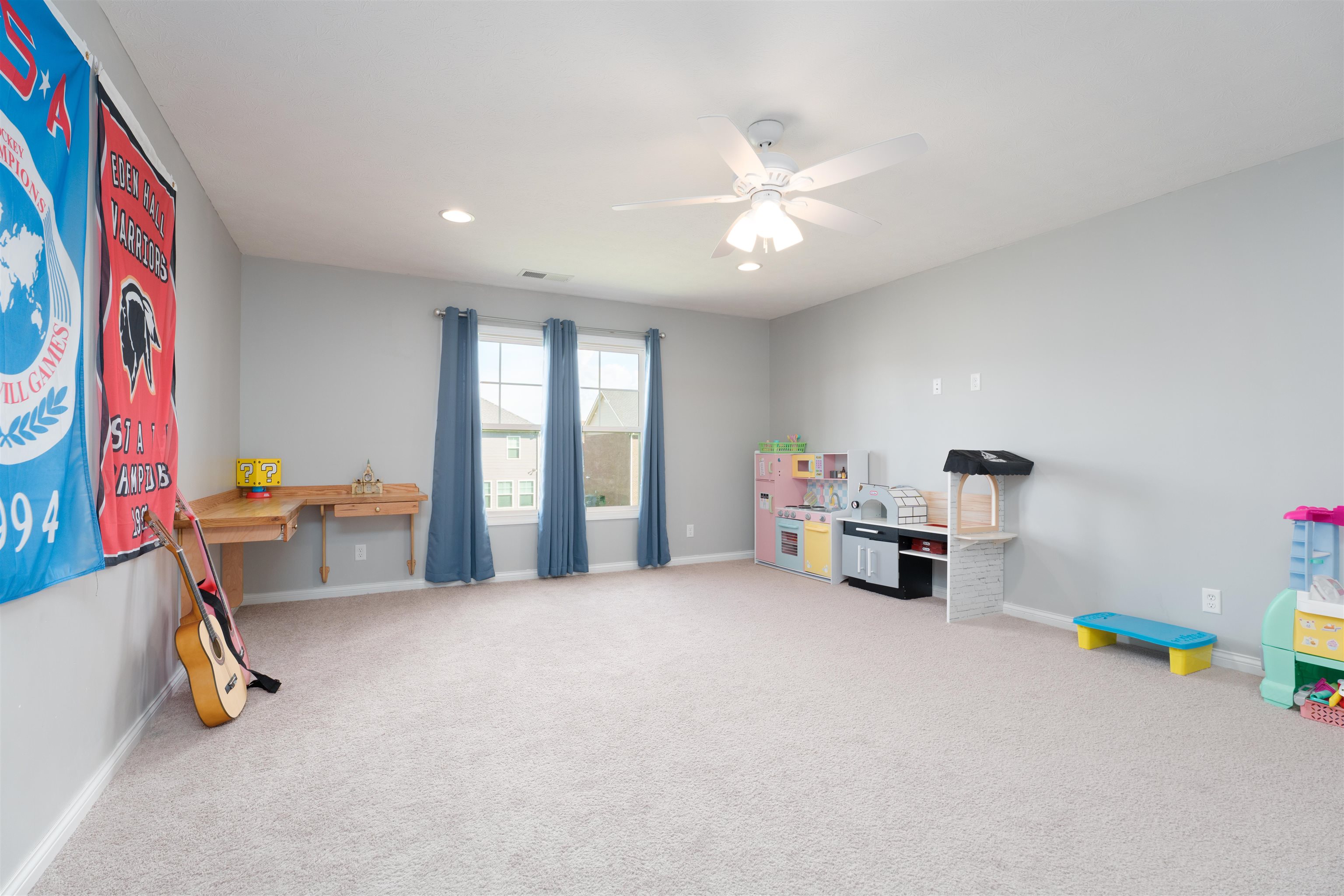 3864 Brookfield Dr, Owensboro, Kentucky 42303, 4 Bedrooms Bedrooms, ,2 BathroomsBathrooms,Single Family Residence,For Sale,Brookfield Dr,92123