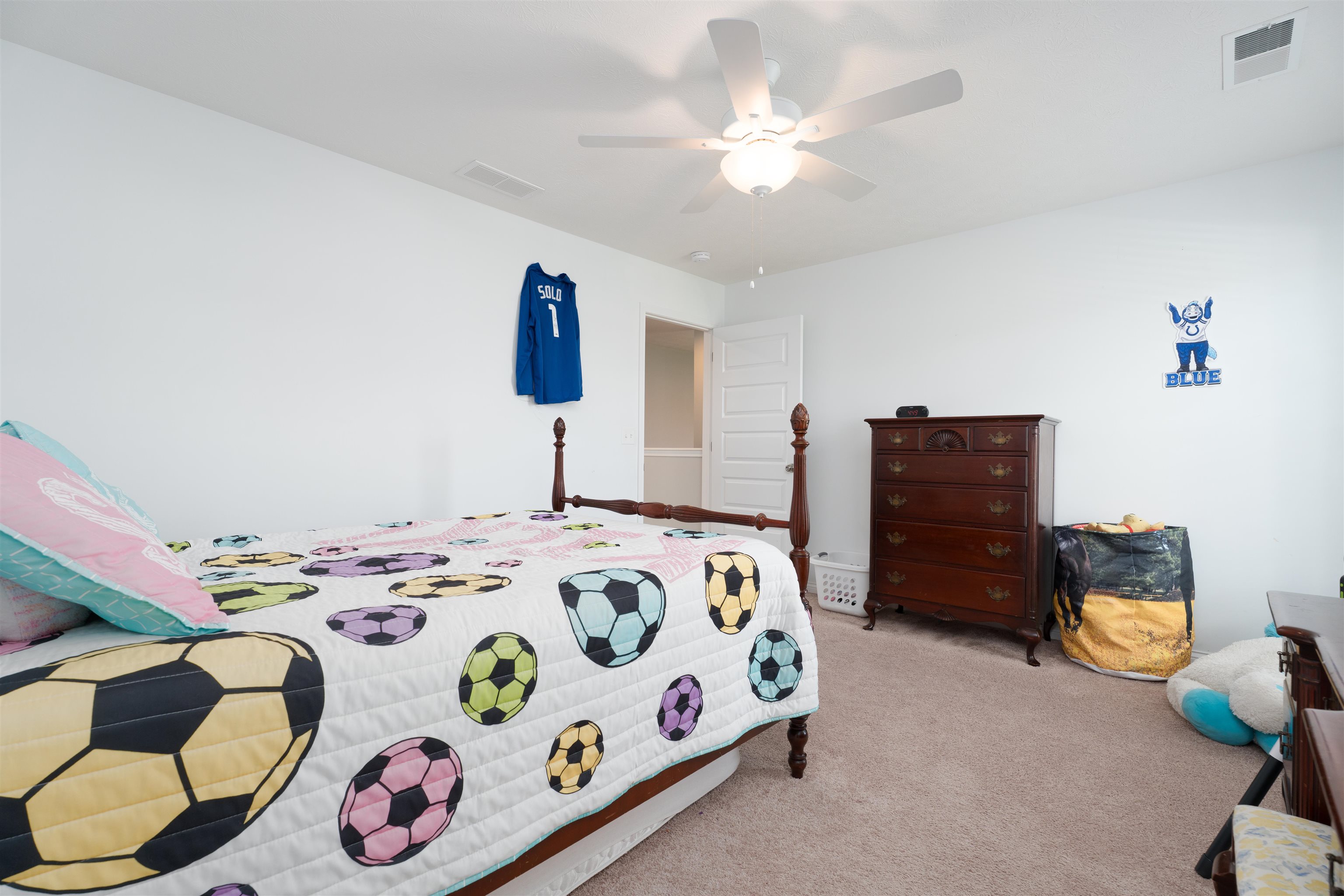 3864 Brookfield Dr, Owensboro, Kentucky 42303, 4 Bedrooms Bedrooms, ,2 BathroomsBathrooms,Single Family Residence,For Sale,Brookfield Dr,92123