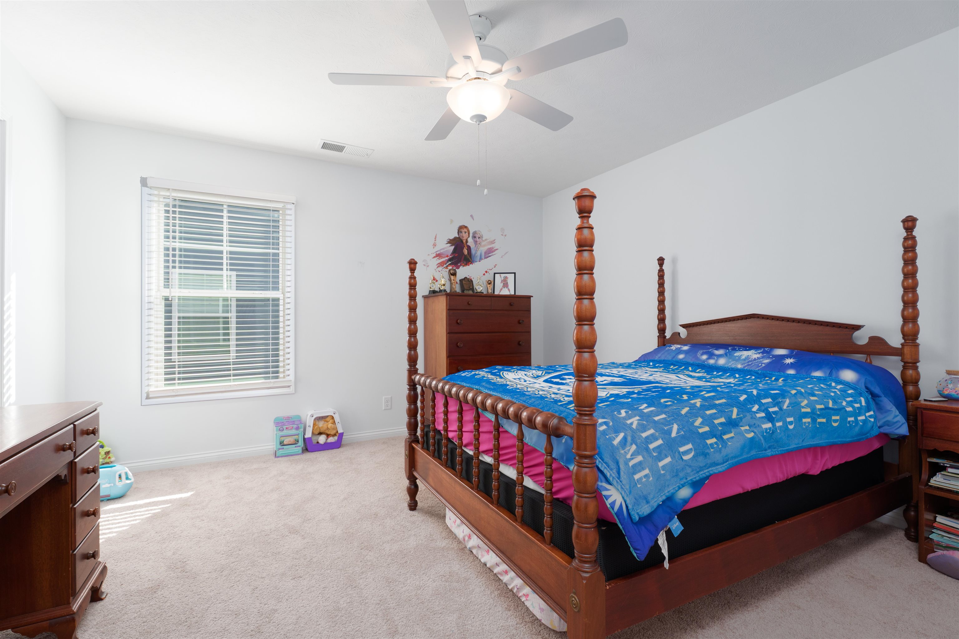 3864 Brookfield Dr, Owensboro, Kentucky 42303, 4 Bedrooms Bedrooms, ,2 BathroomsBathrooms,Single Family Residence,For Sale,Brookfield Dr,92123