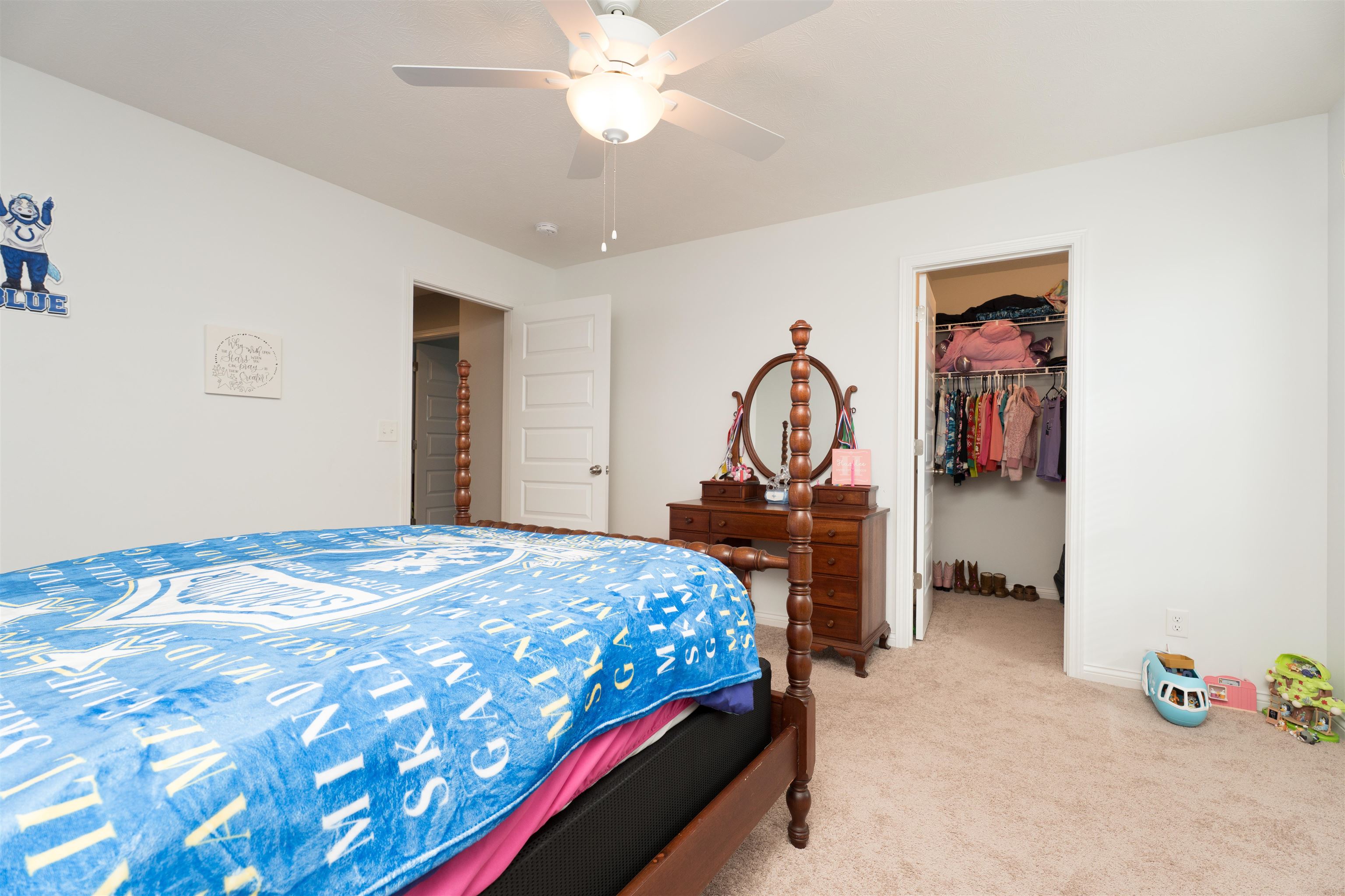 3864 Brookfield Dr, Owensboro, Kentucky 42303, 4 Bedrooms Bedrooms, ,2 BathroomsBathrooms,Single Family Residence,For Sale,Brookfield Dr,92123