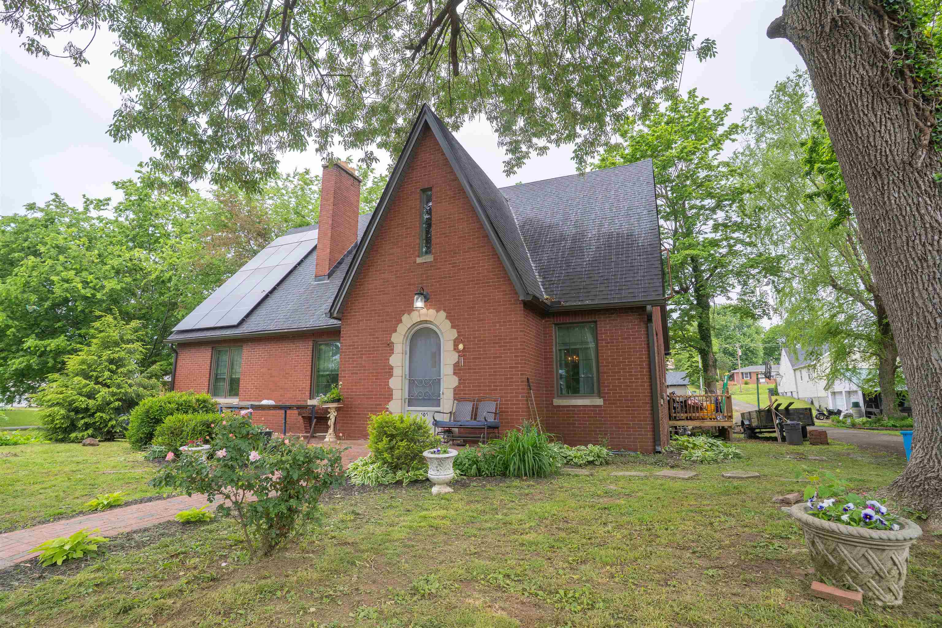 505 Hill Street, Livermore, Kentucky 42352, 4 Bedrooms Bedrooms, ,2 BathroomsBathrooms,Single Family Residence,For Sale,Hill Street,92124
