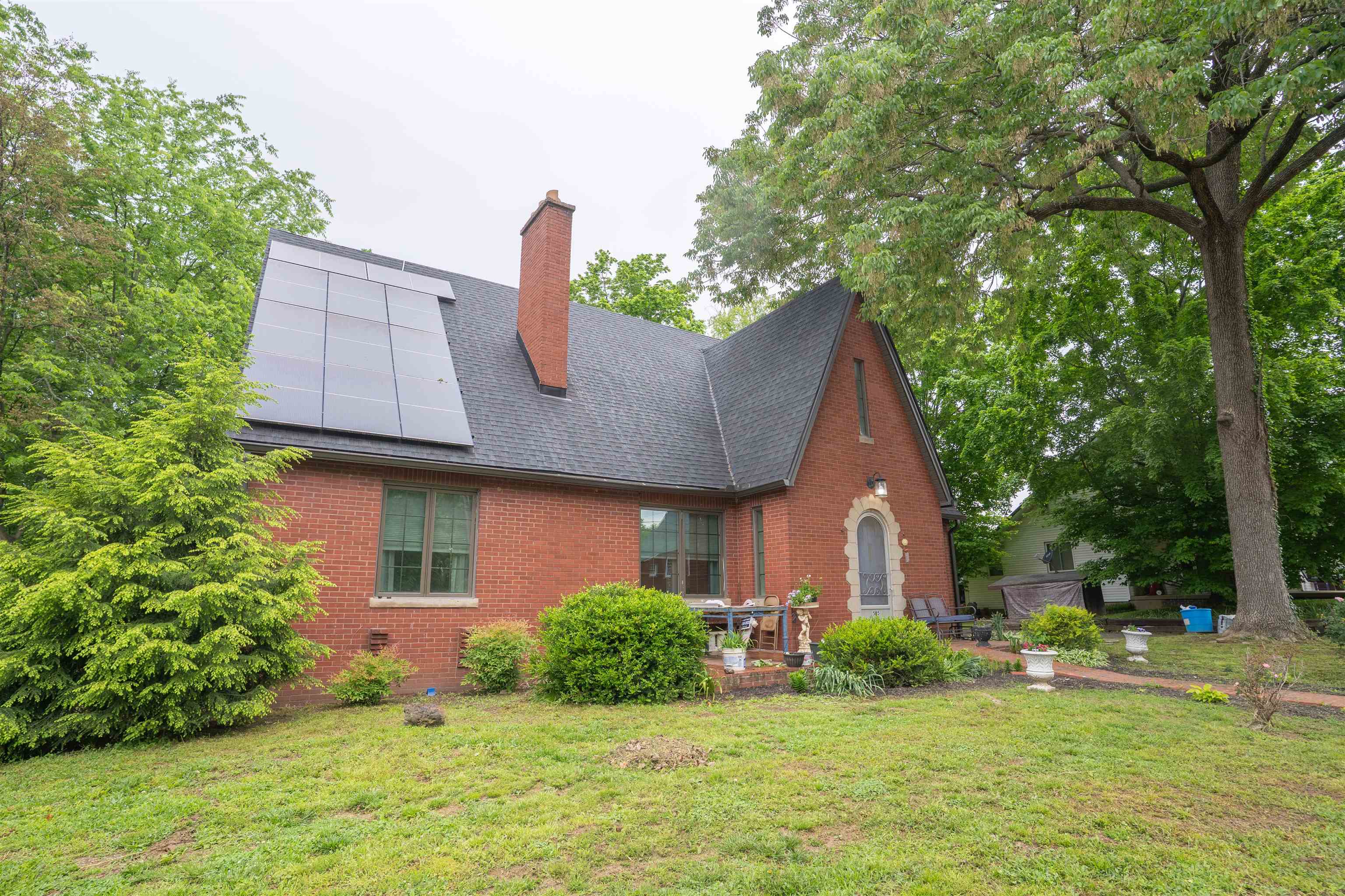 505 Hill Street, Livermore, Kentucky 42352, 4 Bedrooms Bedrooms, ,2 BathroomsBathrooms,Single Family Residence,For Sale,Hill Street,92124