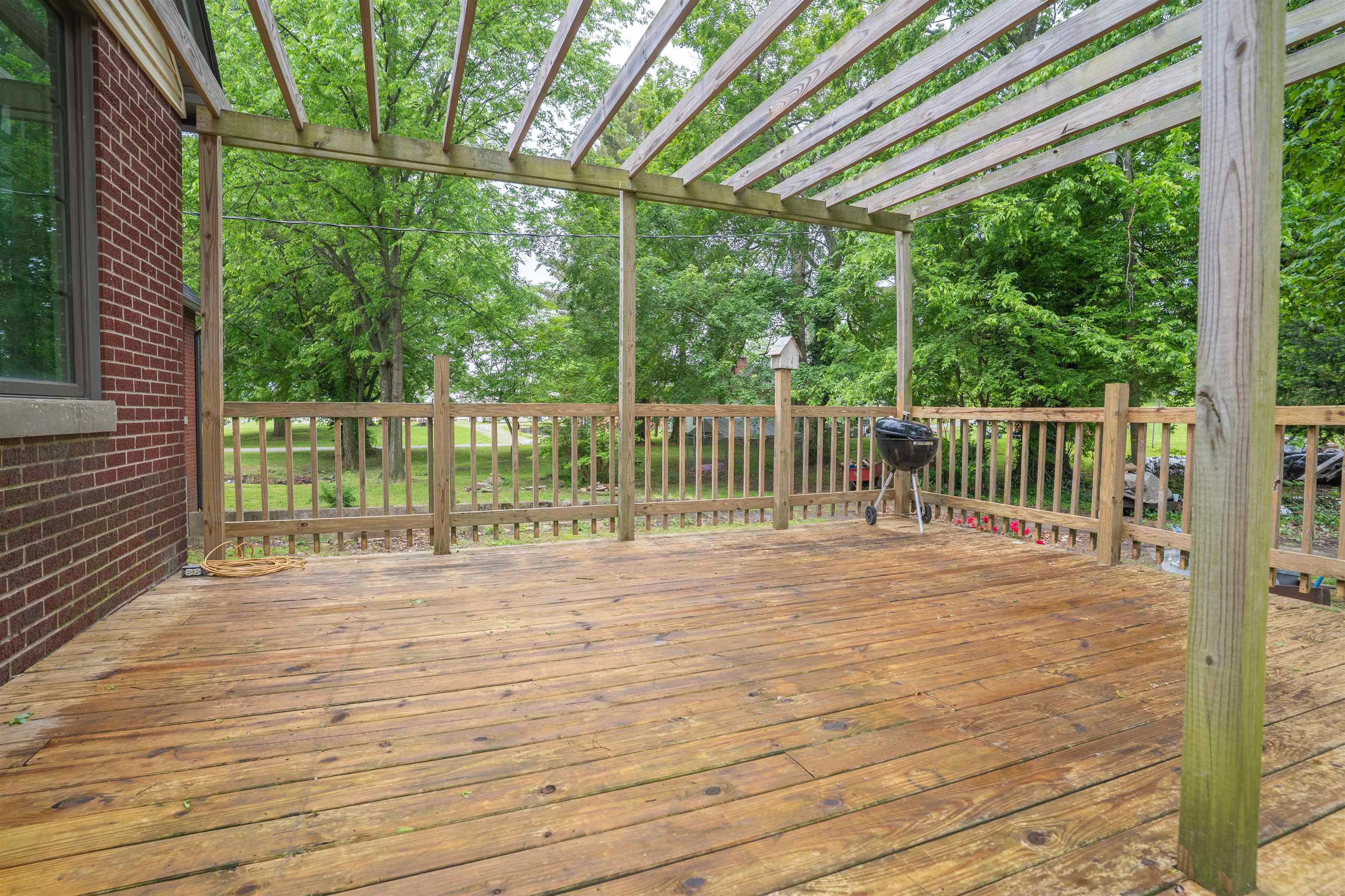 505 Hill Street, Livermore, Kentucky 42352, 4 Bedrooms Bedrooms, ,2 BathroomsBathrooms,Single Family Residence,For Sale,Hill Street,92124