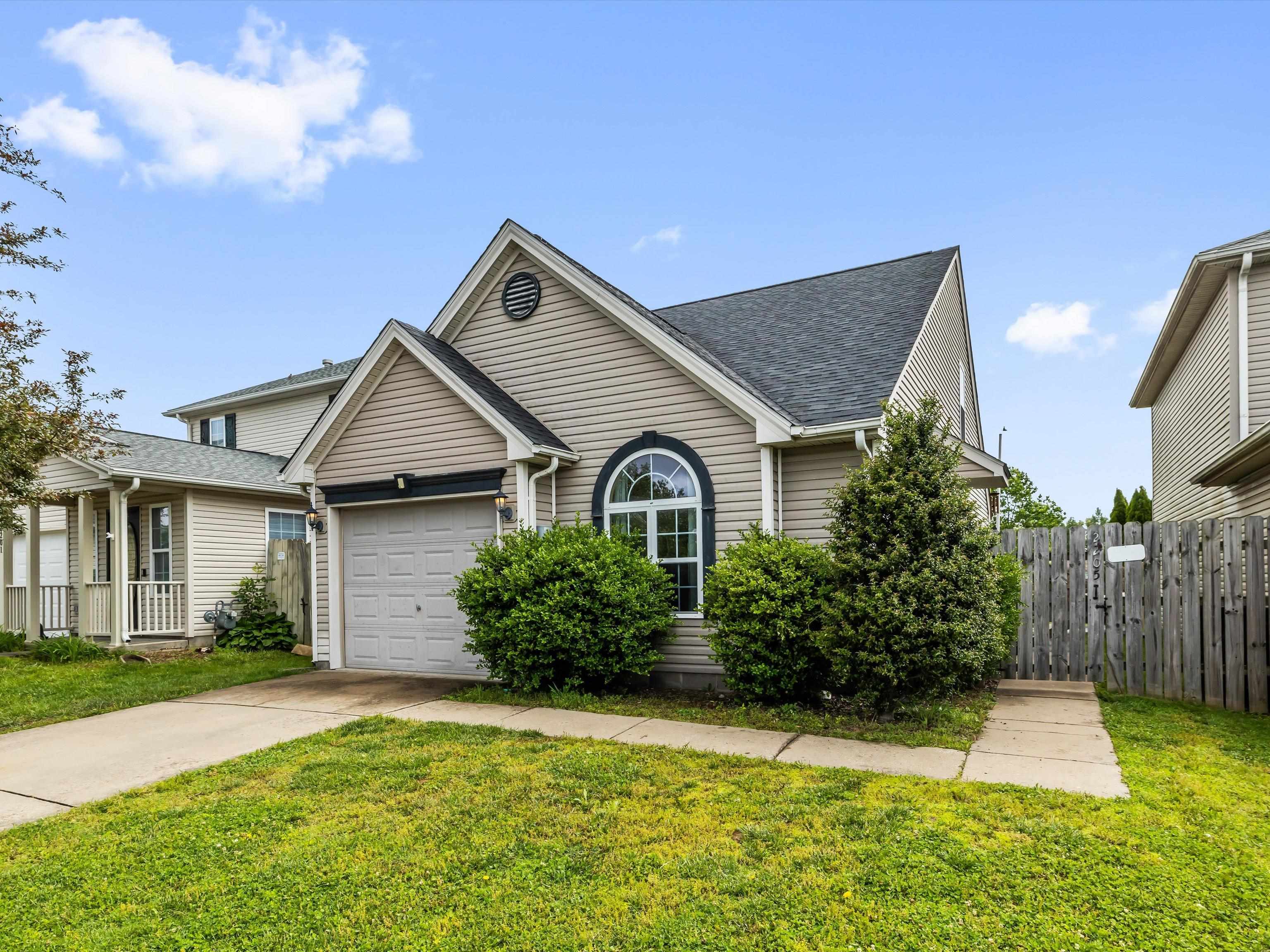 2205 Village Run, Owensboro, Kentucky 42303, 3 Bedrooms Bedrooms, ,2 BathroomsBathrooms,Single Family Residence,For Sale,Village Run,92125