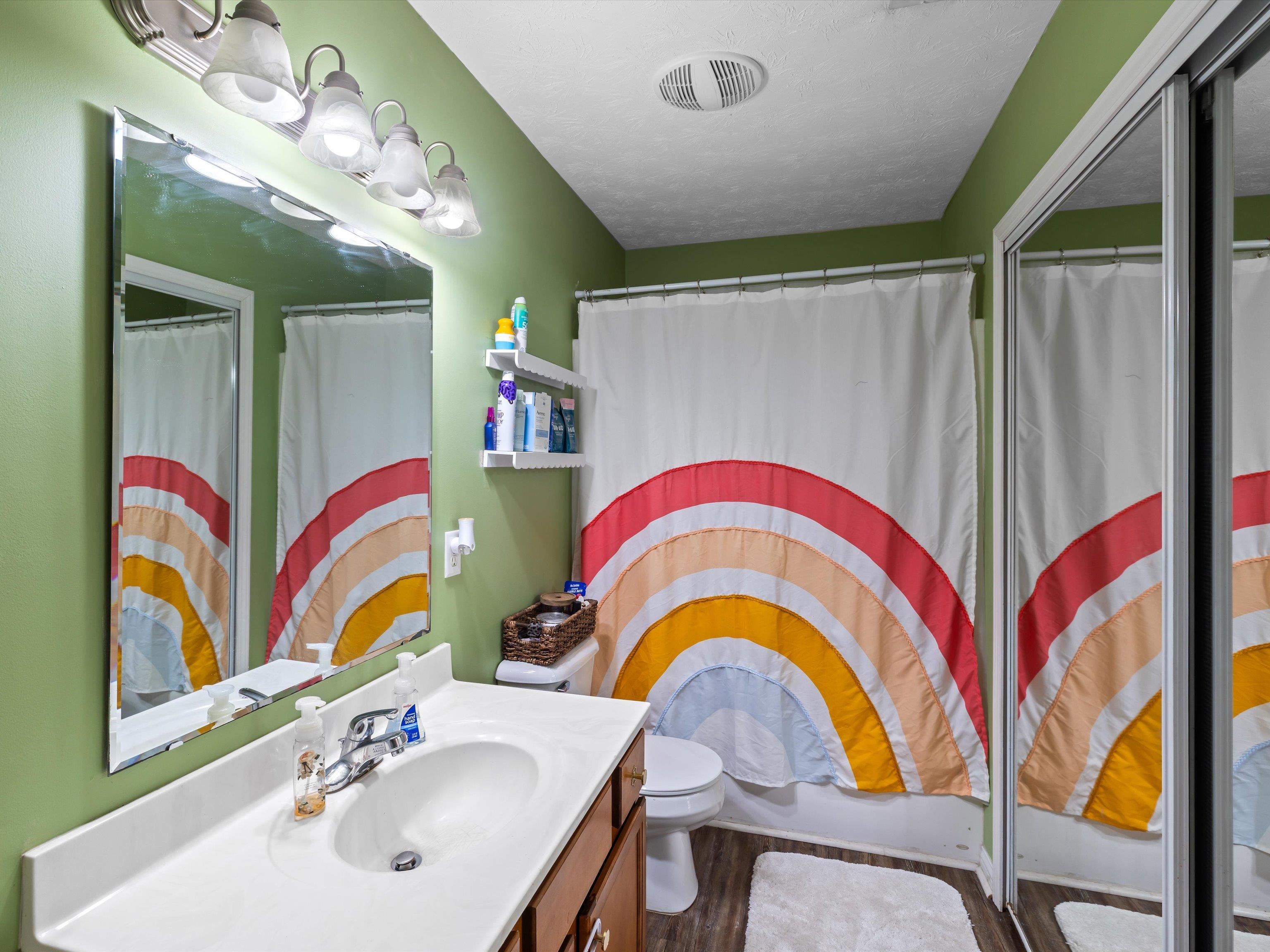2205 Village Run, Owensboro, Kentucky 42303, 3 Bedrooms Bedrooms, ,2 BathroomsBathrooms,Single Family Residence,For Sale,Village Run,92125