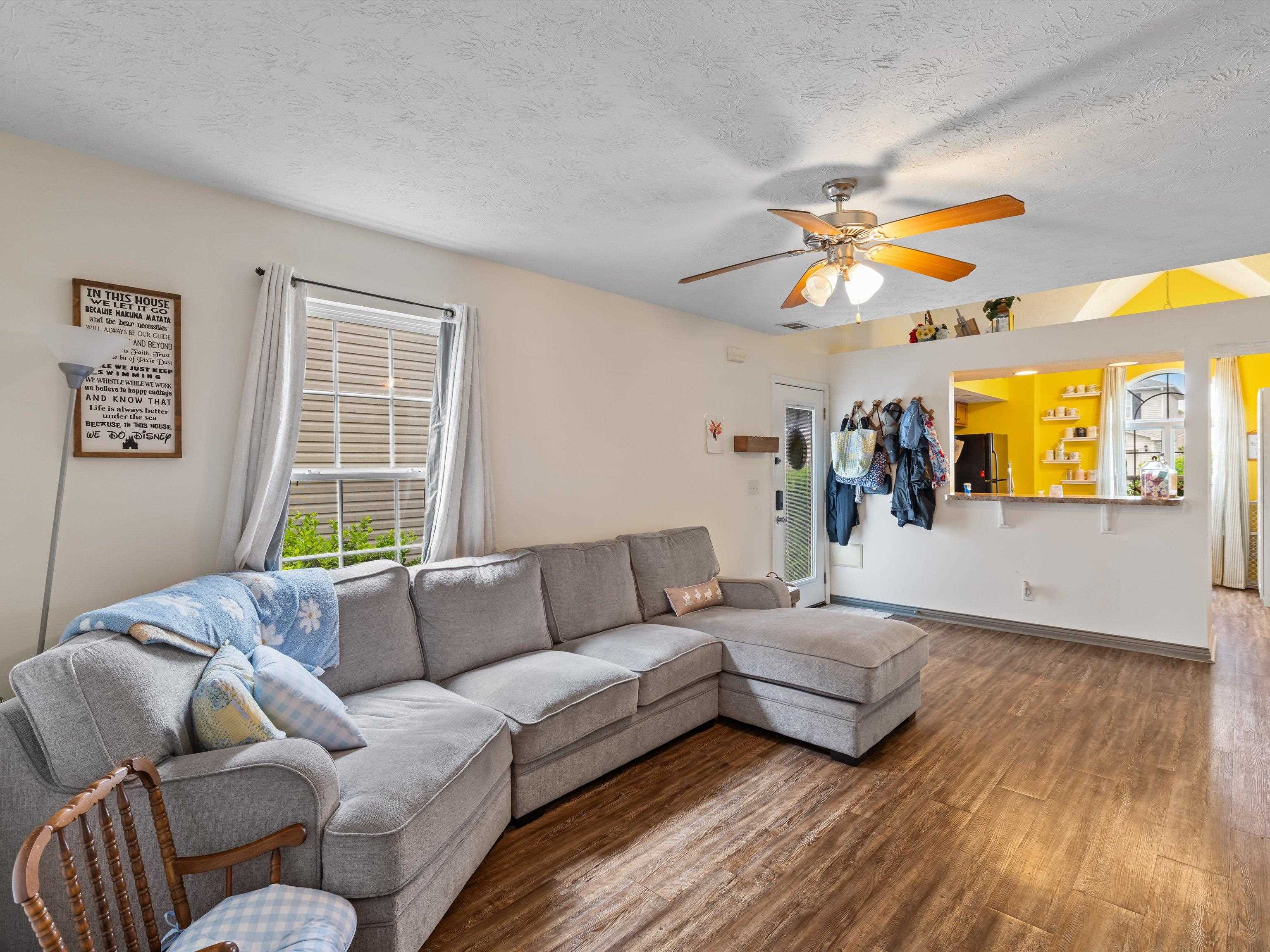 2205 Village Run, Owensboro, Kentucky 42303, 3 Bedrooms Bedrooms, ,2 BathroomsBathrooms,Single Family Residence,For Sale,Village Run,92125