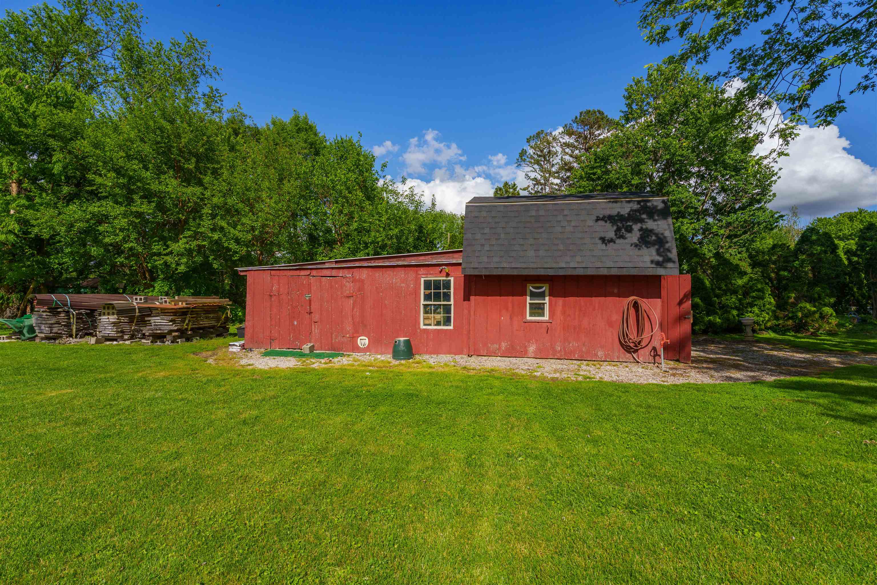 3221 Bittel Rd, Owensboro, Kentucky 42301, 4 Bedrooms Bedrooms, ,3 BathroomsBathrooms,Single Family Residence,For Sale,Bittel Rd,92127