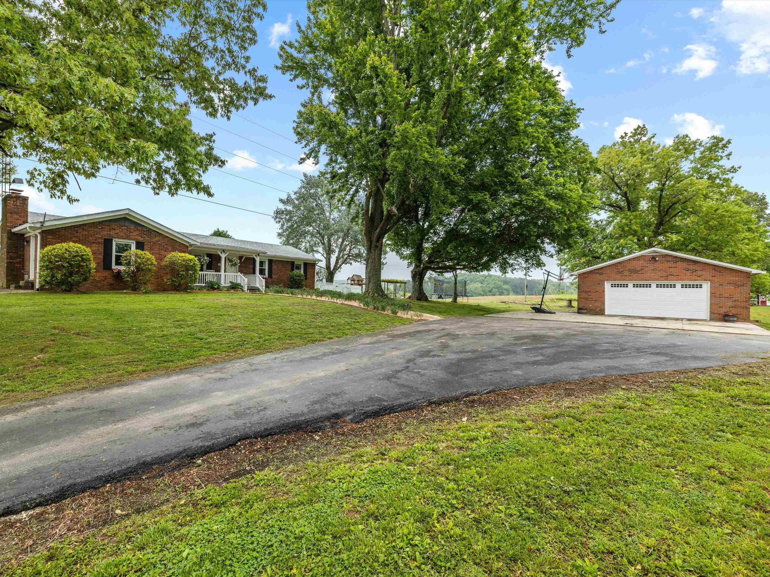 6350 Ditto Rd, Philpot, Kentucky 42366, 3 Bedrooms Bedrooms, ,2 BathroomsBathrooms,Single Family Residence,For Sale,Ditto Rd,92128