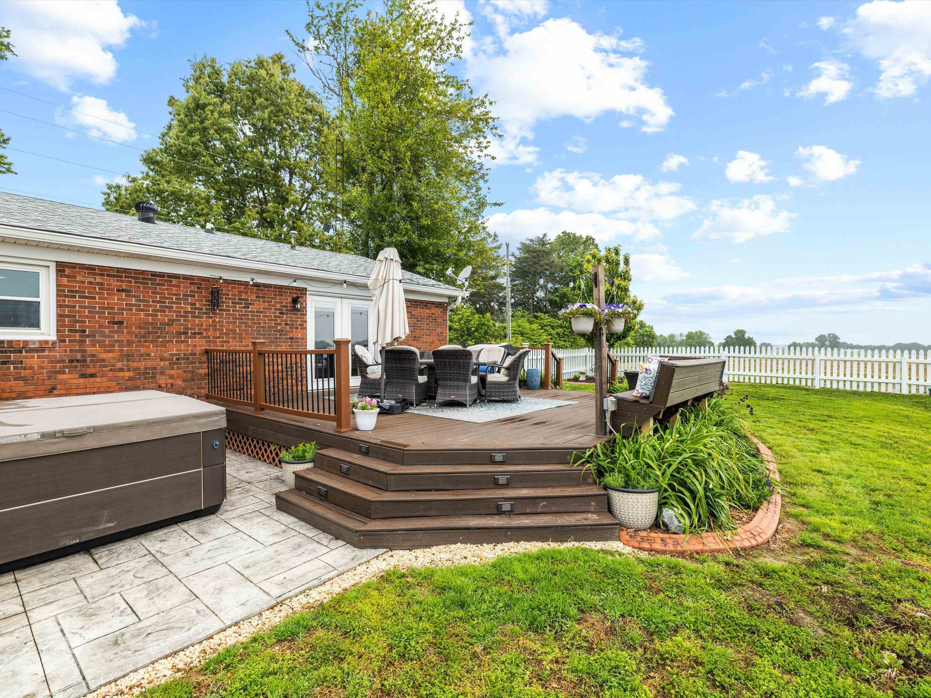 6350 Ditto Rd, Philpot, Kentucky 42366, 3 Bedrooms Bedrooms, ,2 BathroomsBathrooms,Single Family Residence,For Sale,Ditto Rd,92128