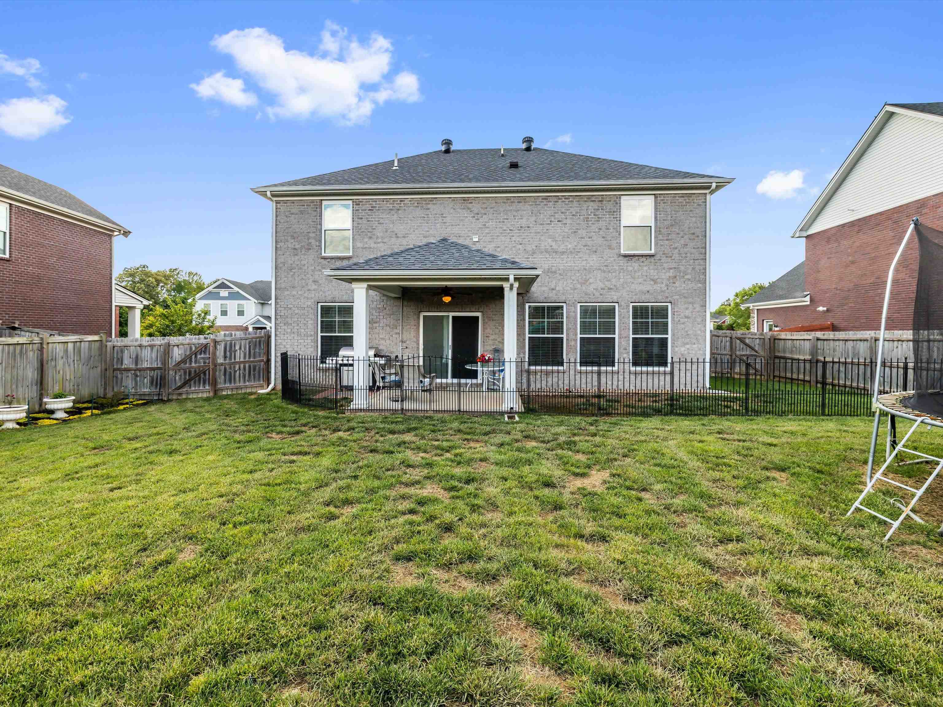 2289 Woodstone Court, Utica, Kentucky 42376, 4 Bedrooms Bedrooms, ,2 BathroomsBathrooms,Single Family Residence,For Sale,Woodstone Court,92130
