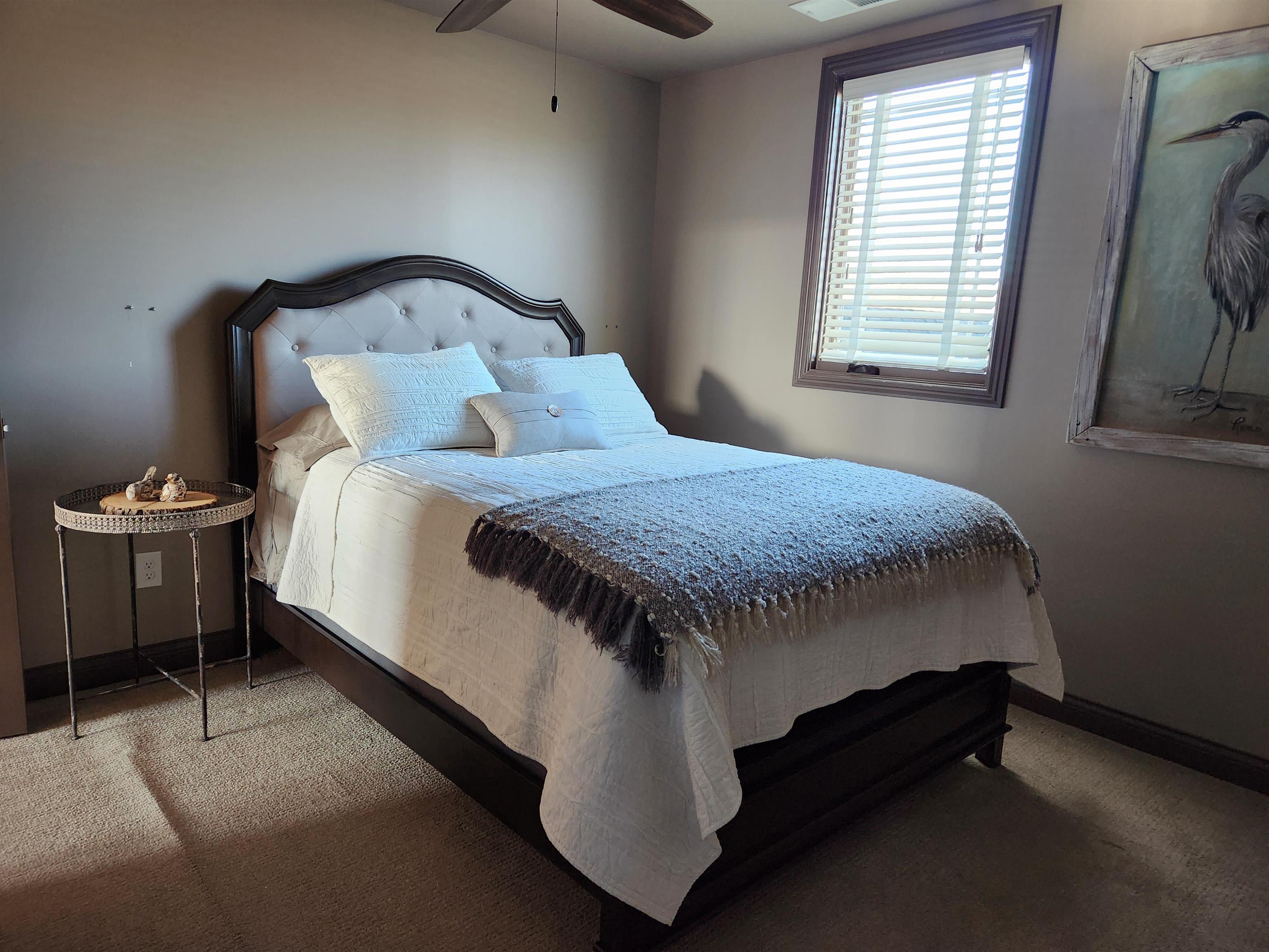 824 Patriots Landing Ln., Falls of Rough, Kentucky 40119, 3 Bedrooms Bedrooms, ,3 BathroomsBathrooms,Single Family Residence,For Sale,Patriots Landing Ln.,92131