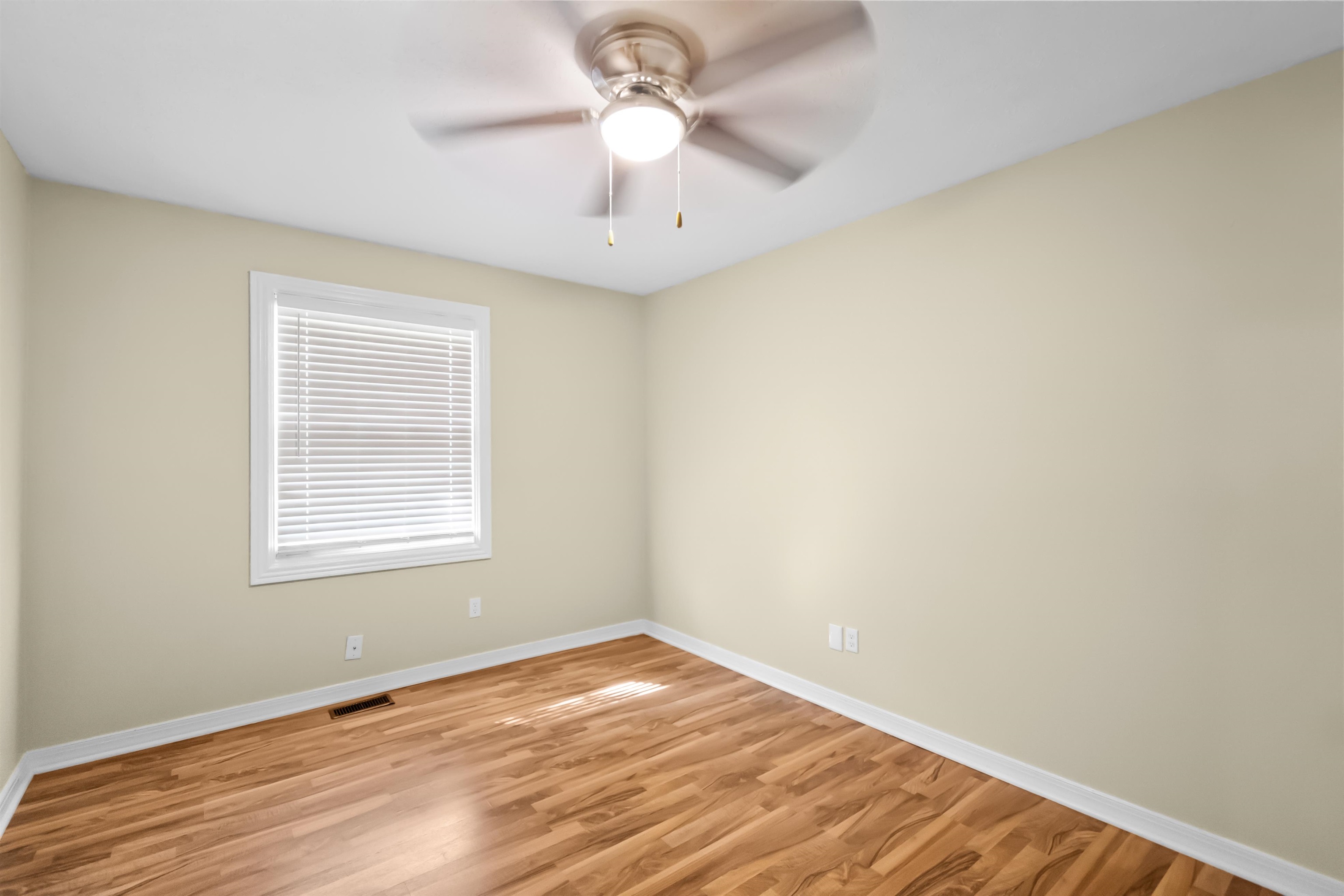 4101 Yewells Landing West, Owensboro, Kentucky 42303, 3 Bedrooms Bedrooms, ,2 BathroomsBathrooms,Single Family Residence,For Sale,Yewells Landing West,92132