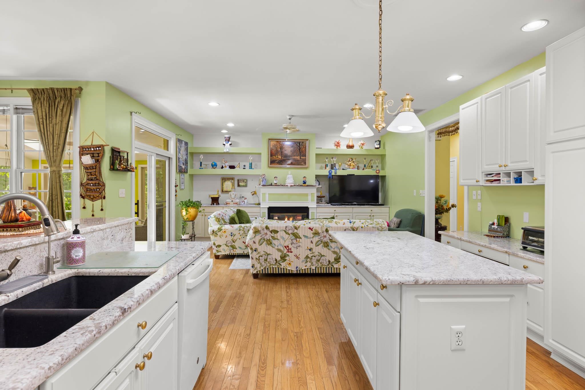 4406 Wilderness Trace, Owensboro, Kentucky 42303, 6 Bedrooms Bedrooms, ,4 BathroomsBathrooms,Single Family Residence,For Sale,Wilderness Trace,92133