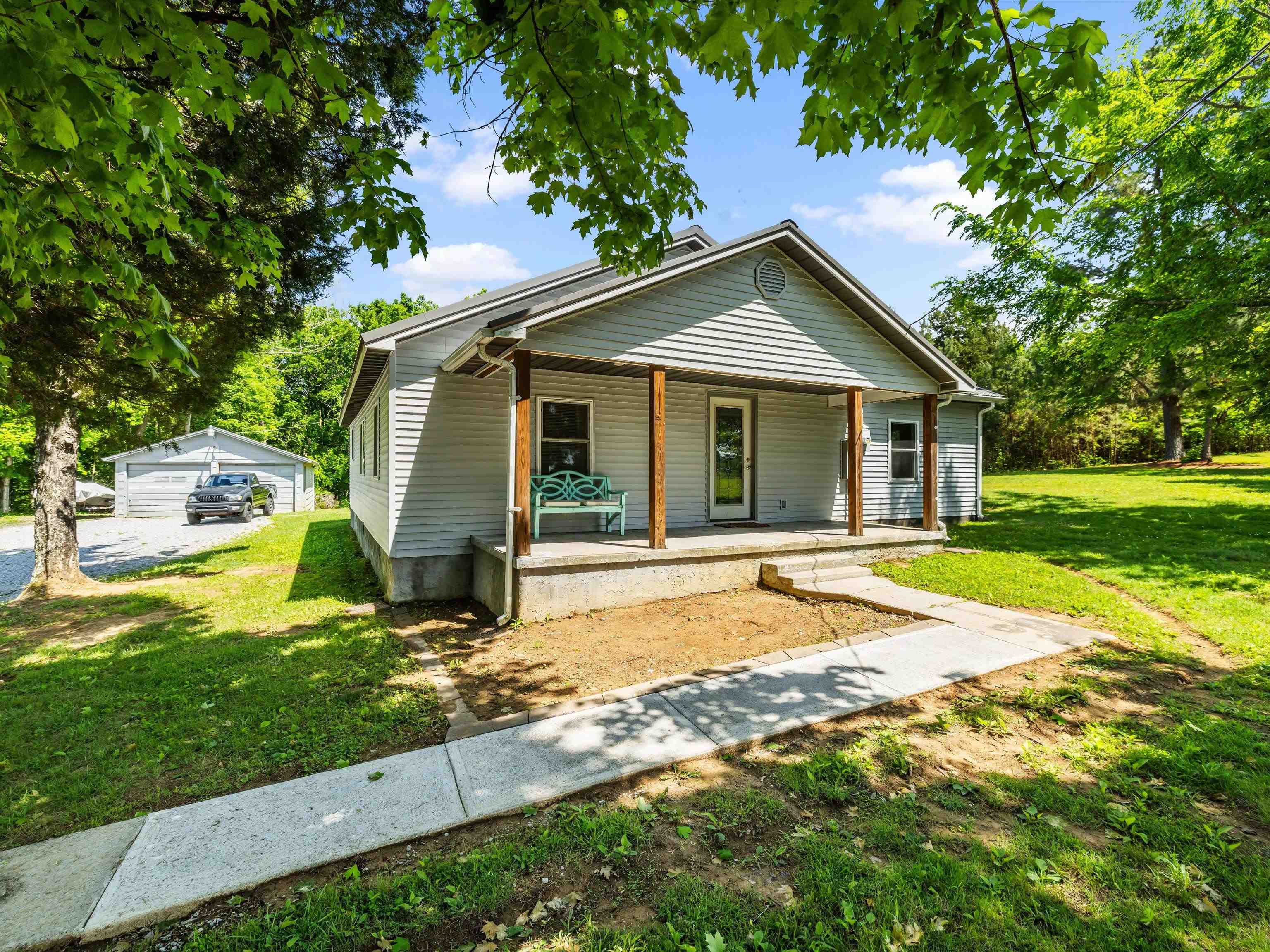 2138 State Route 189 South, Greenville, Kentucky 42345, 2 Bedrooms Bedrooms, ,2 BathroomsBathrooms,Single Family Residence,For Sale,State Route 189 South,92142