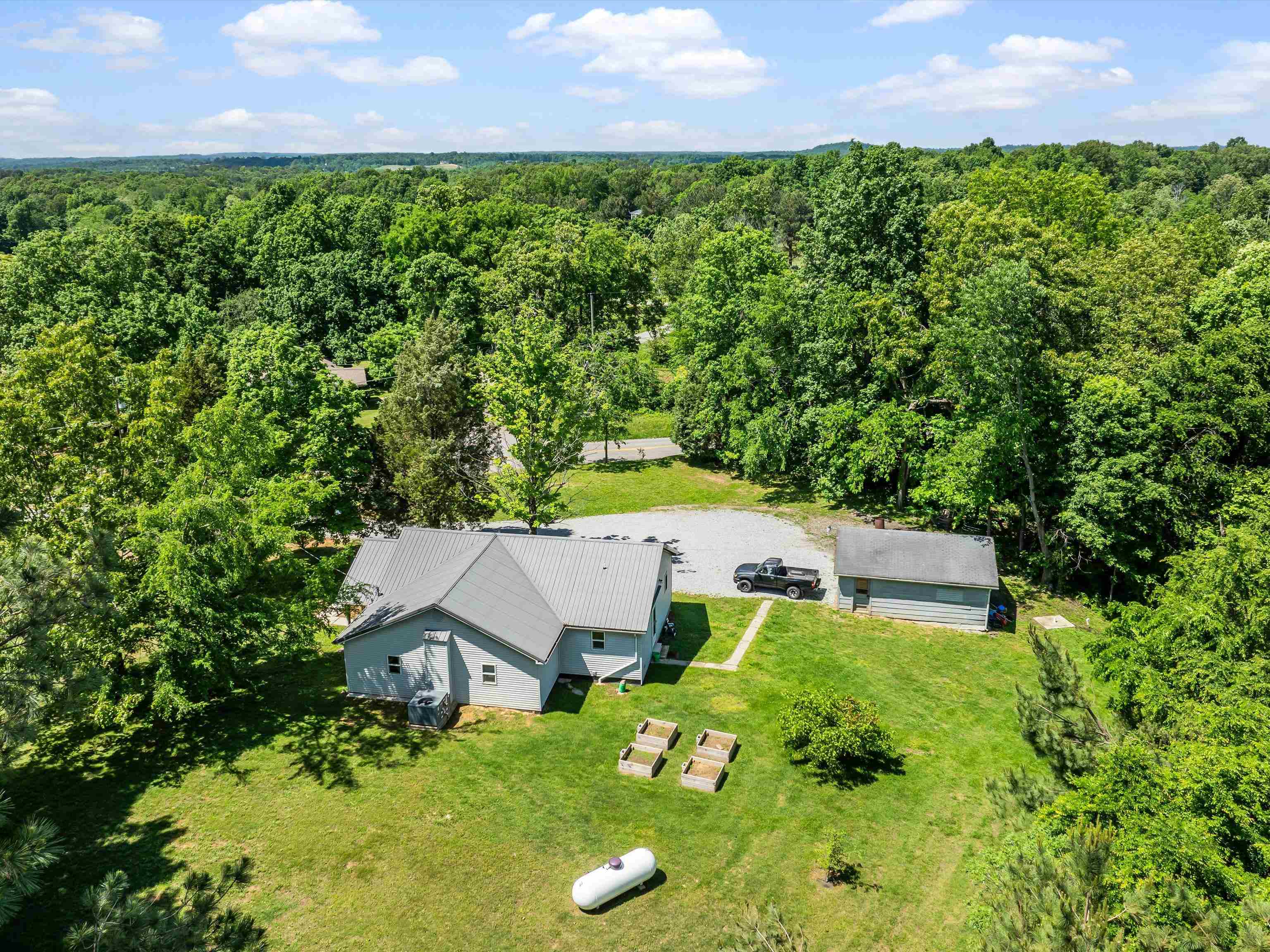 2138 State Route 189 South, Greenville, Kentucky 42345, 2 Bedrooms Bedrooms, ,2 BathroomsBathrooms,Single Family Residence,For Sale,State Route 189 South,92142