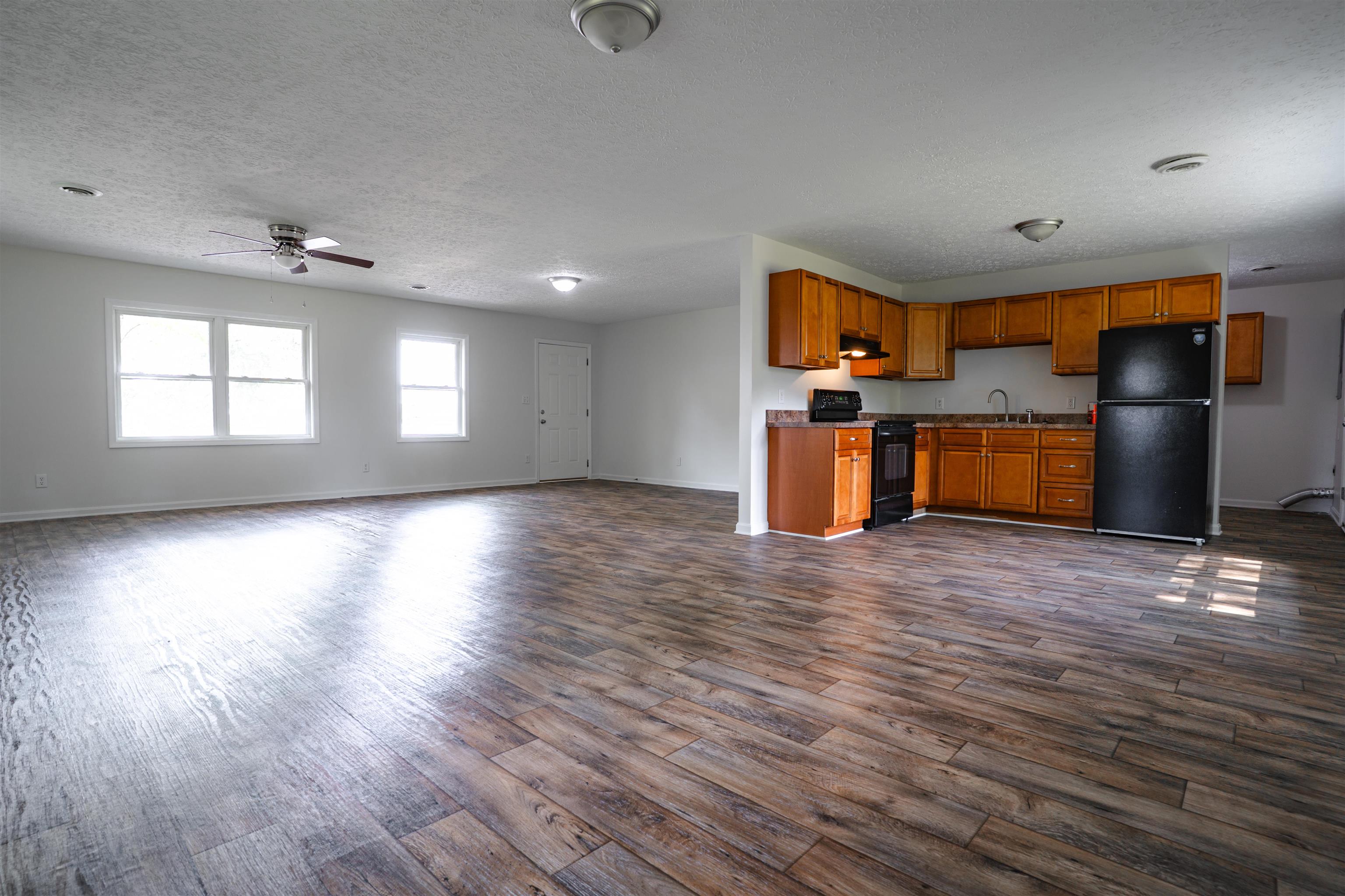 2130 Bradford Ct., Owensboro, Kentucky 42301, 4 Bedrooms Bedrooms, ,1 BathroomBathrooms,Single Family Residence,For Sale,Bradford Ct.,92143