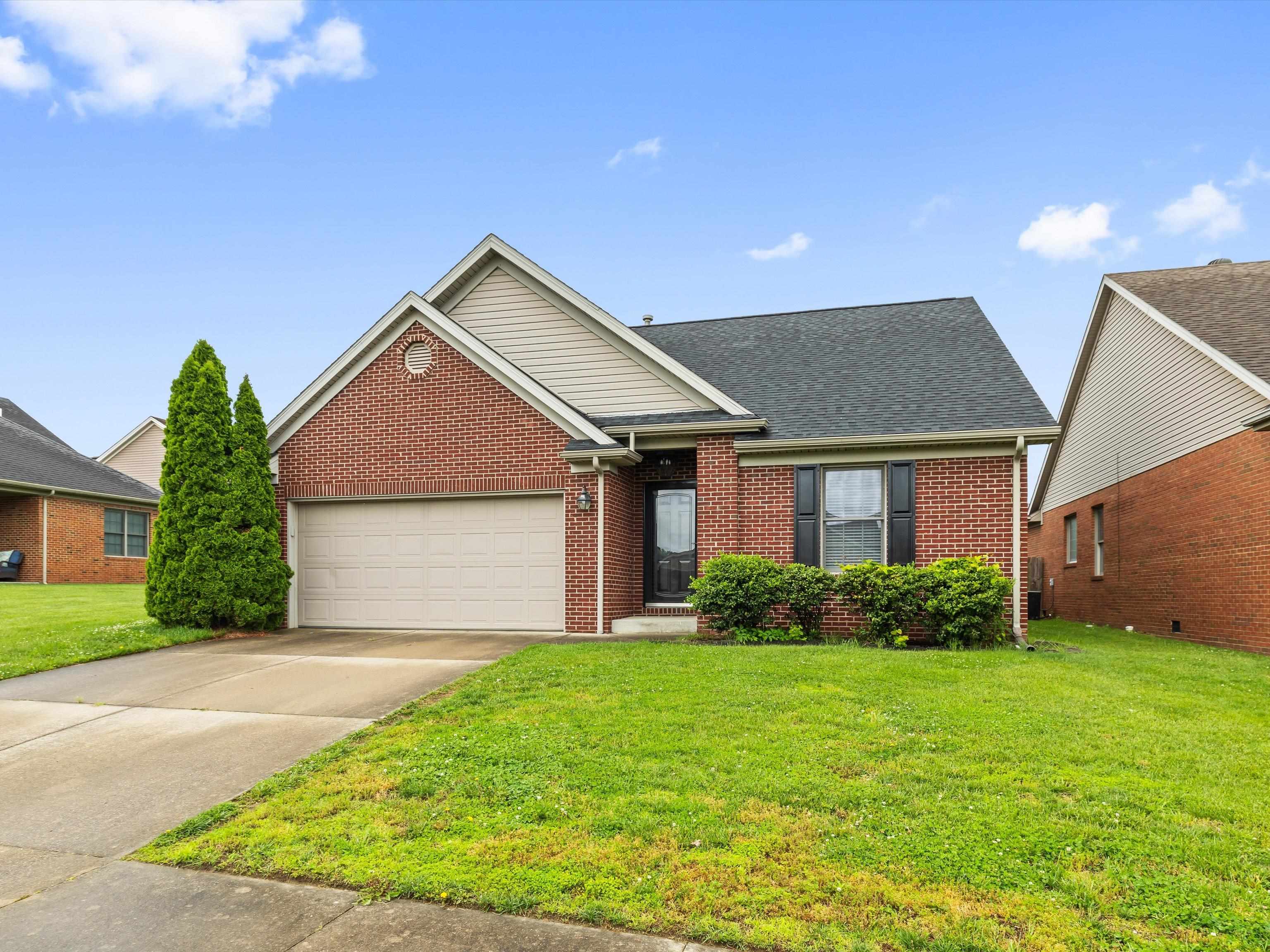 Owensboro, Kentucky 42303, 4 Bedrooms Bedrooms, ,2 BathroomsBathrooms,Single Family Residence,For Sale,92144