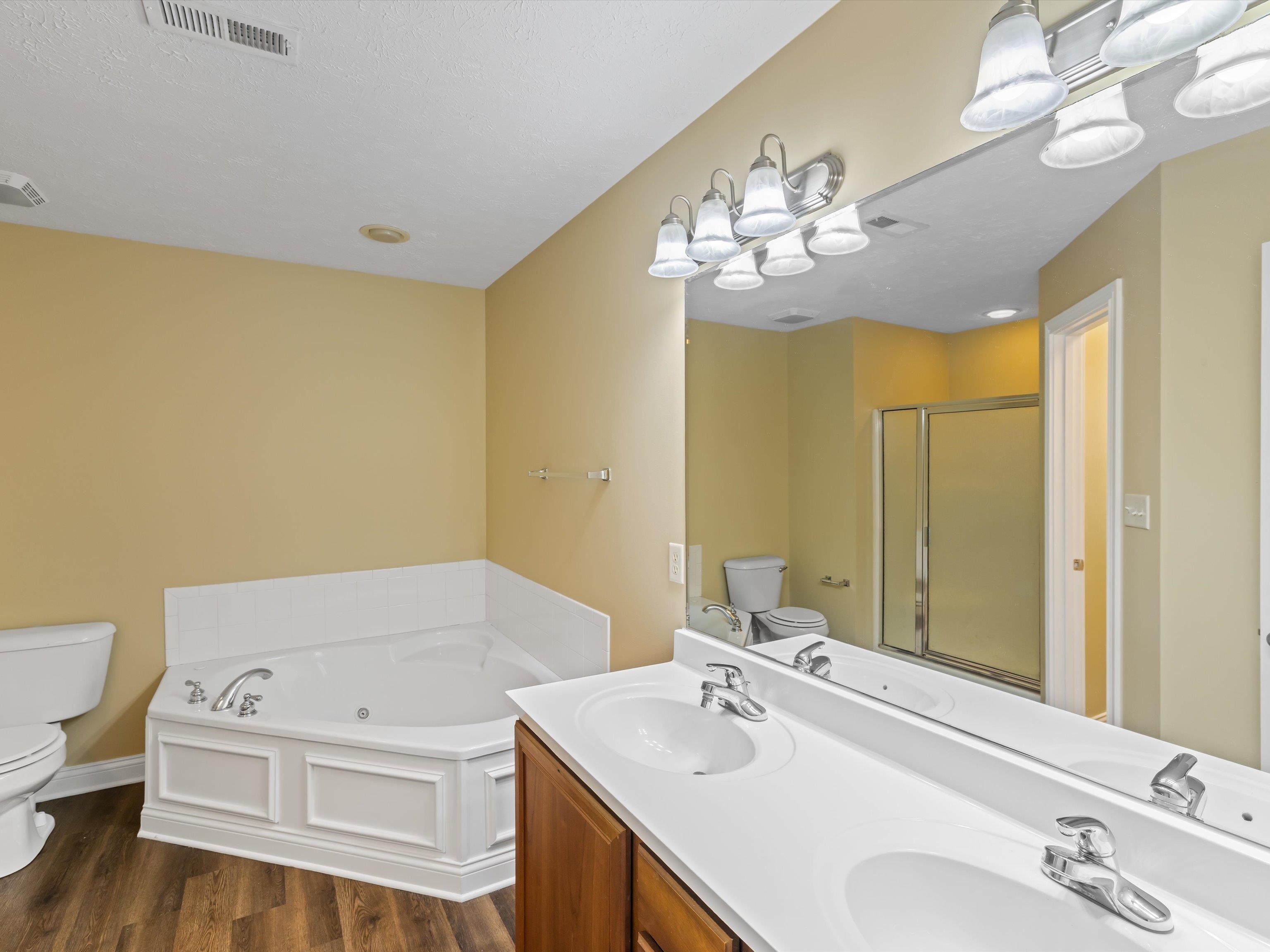 Owensboro, Kentucky 42303, 4 Bedrooms Bedrooms, ,2 BathroomsBathrooms,Single Family Residence,For Sale,92144