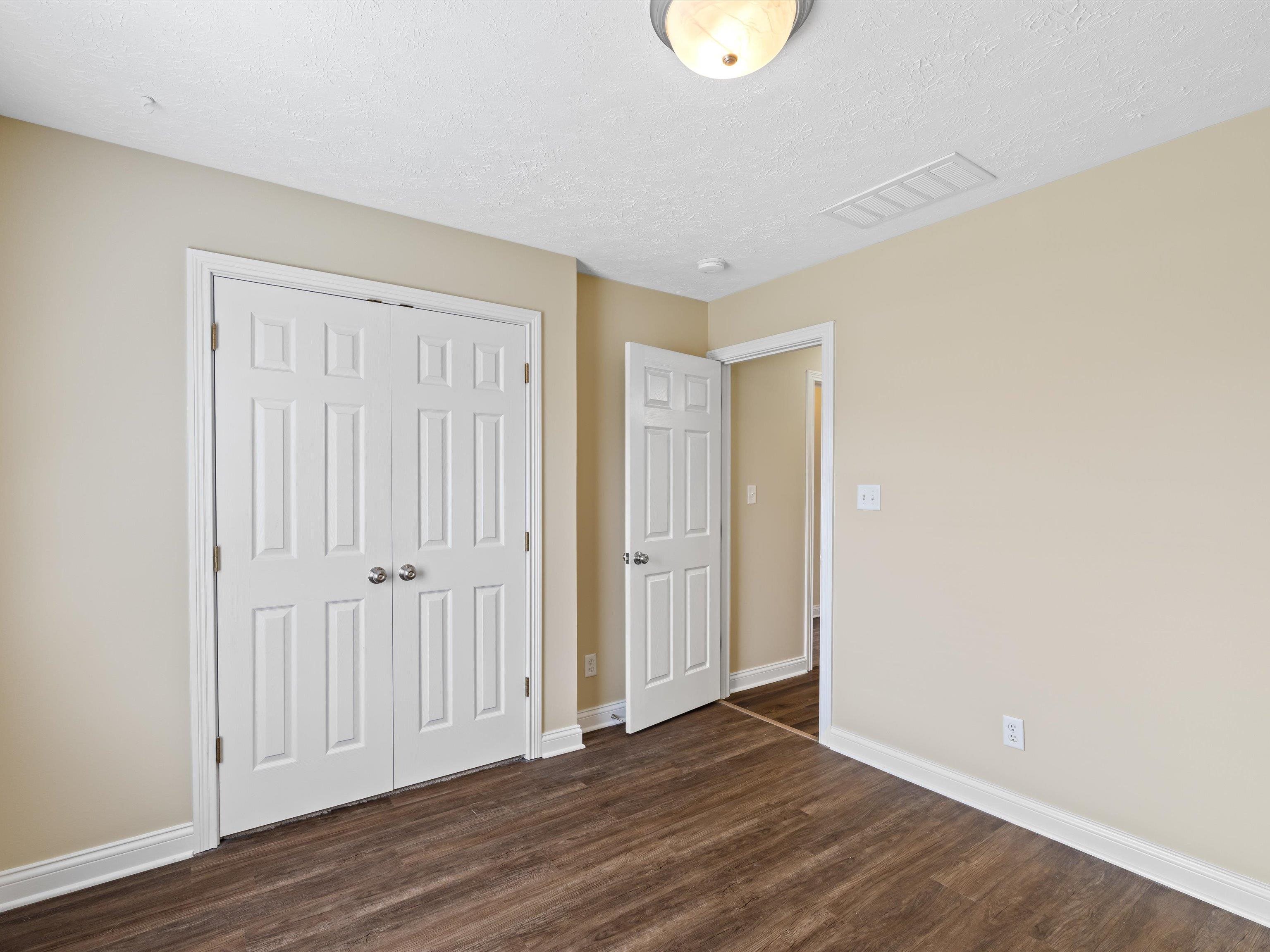Owensboro, Kentucky 42303, 4 Bedrooms Bedrooms, ,2 BathroomsBathrooms,Single Family Residence,For Sale,92144