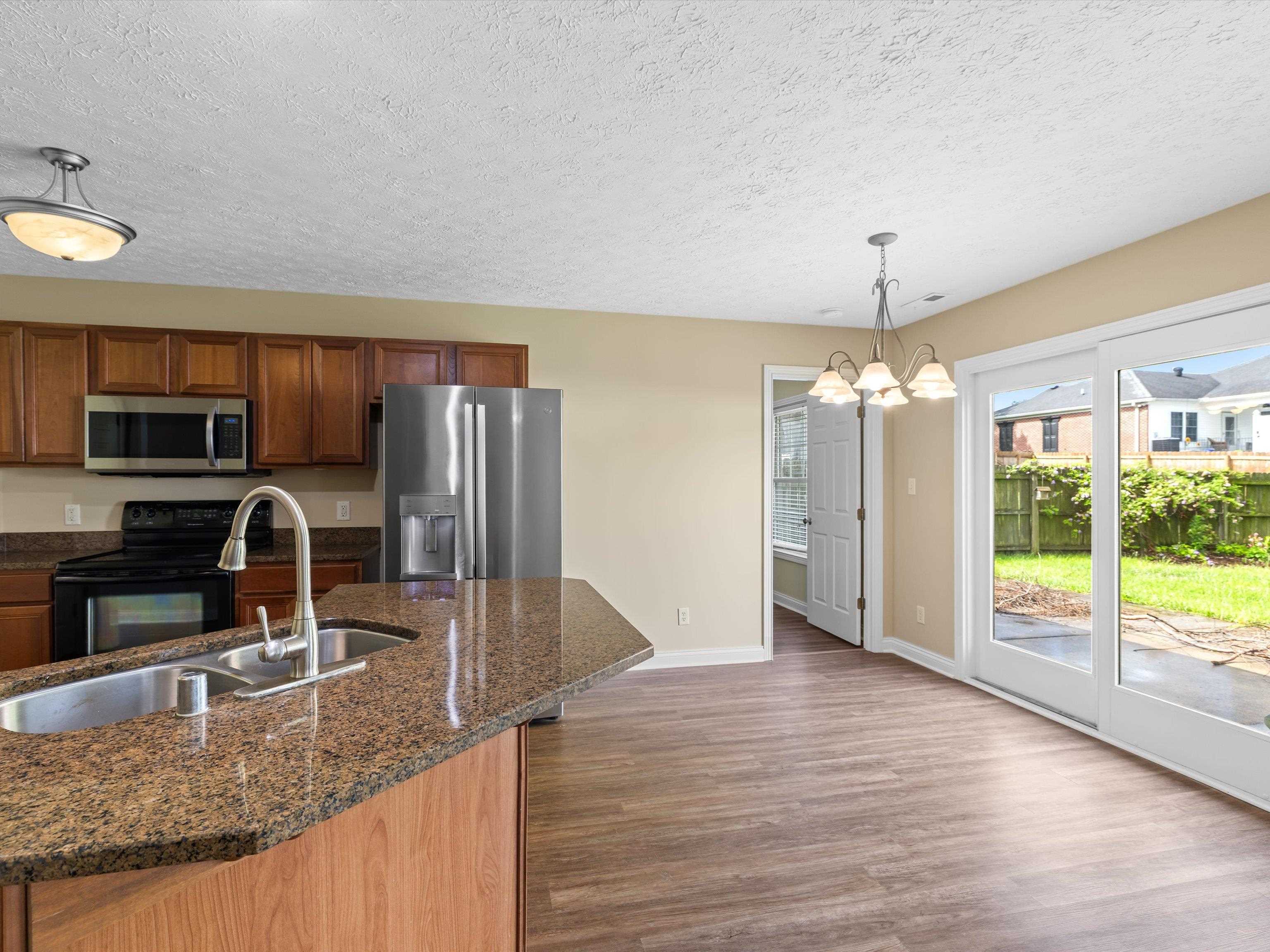 Owensboro, Kentucky 42303, 4 Bedrooms Bedrooms, ,2 BathroomsBathrooms,Single Family Residence,For Sale,92144