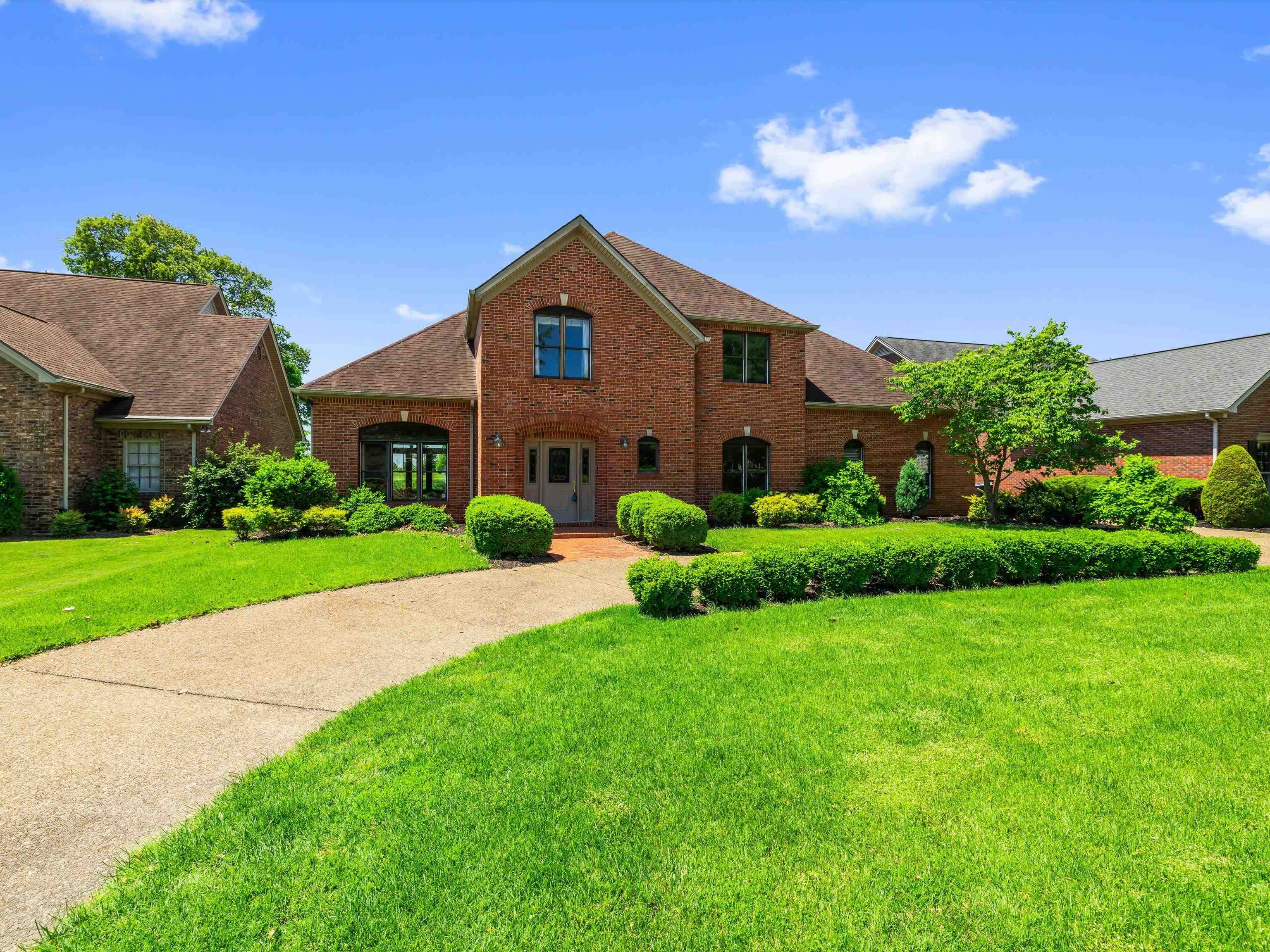 744 Alexandria, Owensboro, Kentucky 42303, 4 Bedrooms Bedrooms, ,3 BathroomsBathrooms,Single Family Residence,For Sale,Alexandria,92146