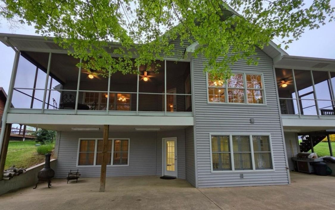 908 Patriots Landing Ln, Falls of Rough, Kentucky 40119, 3 Bedrooms Bedrooms, ,3 BathroomsBathrooms,Single Family Residence,For Sale,Patriots Landing Ln,92148