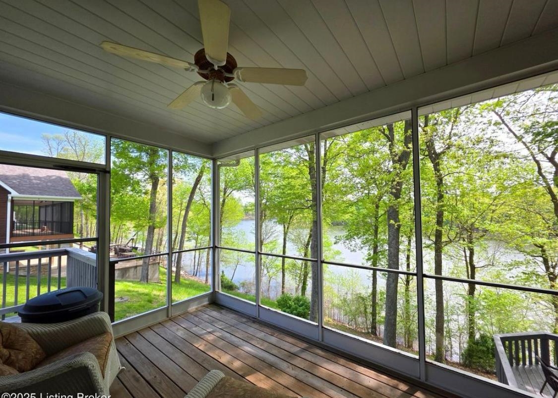 908 Patriots Landing Ln, Falls of Rough, Kentucky 40119, 3 Bedrooms Bedrooms, ,3 BathroomsBathrooms,Single Family Residence,For Sale,Patriots Landing Ln,92148