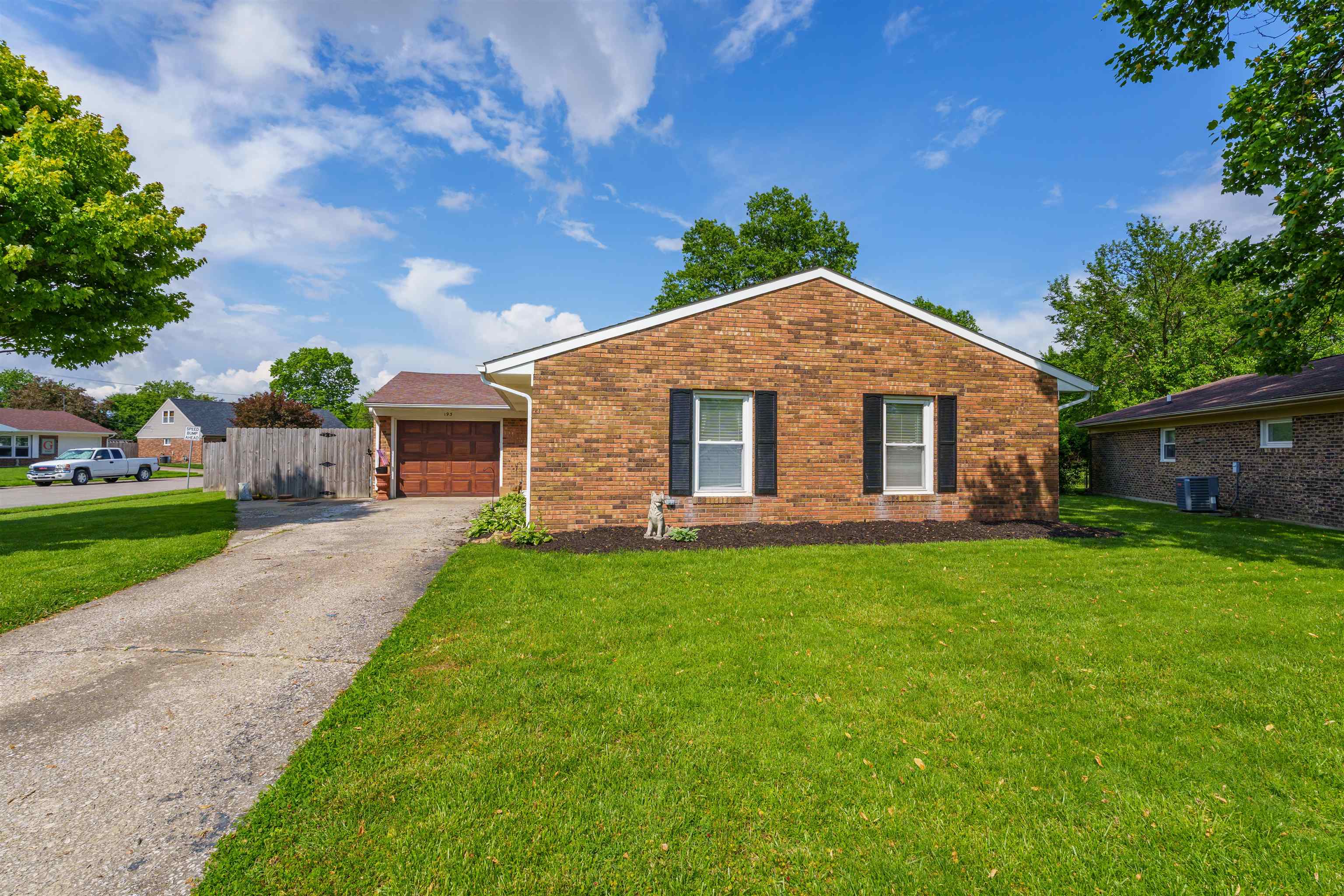 193 Martin Way, Owensboro, Kentucky 42301, 3 Bedrooms Bedrooms, ,1 BathroomBathrooms,Ranch,For Sale,Martin Way,92150