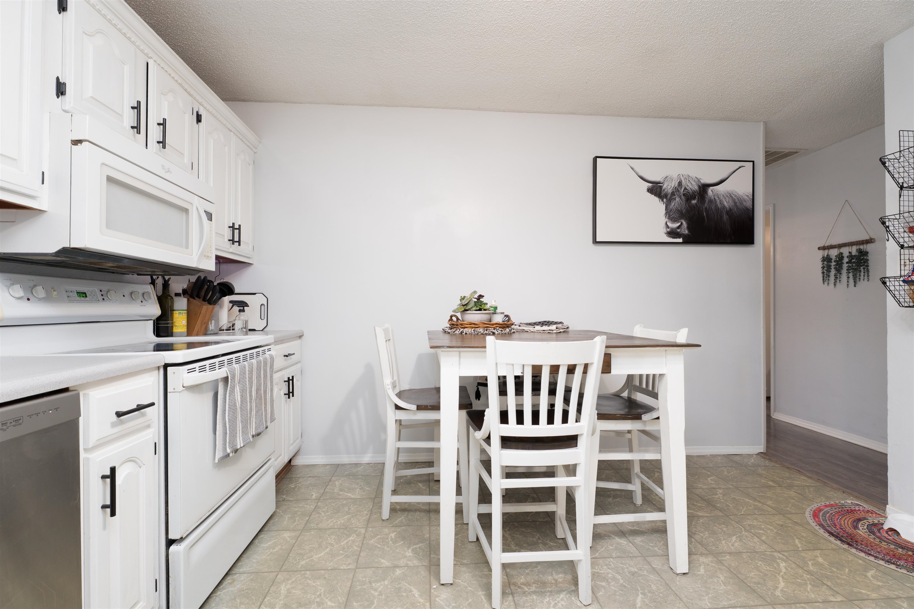 193 Martin Way, Owensboro, Kentucky 42301, 3 Bedrooms Bedrooms, ,1 BathroomBathrooms,Ranch,For Sale,Martin Way,92150