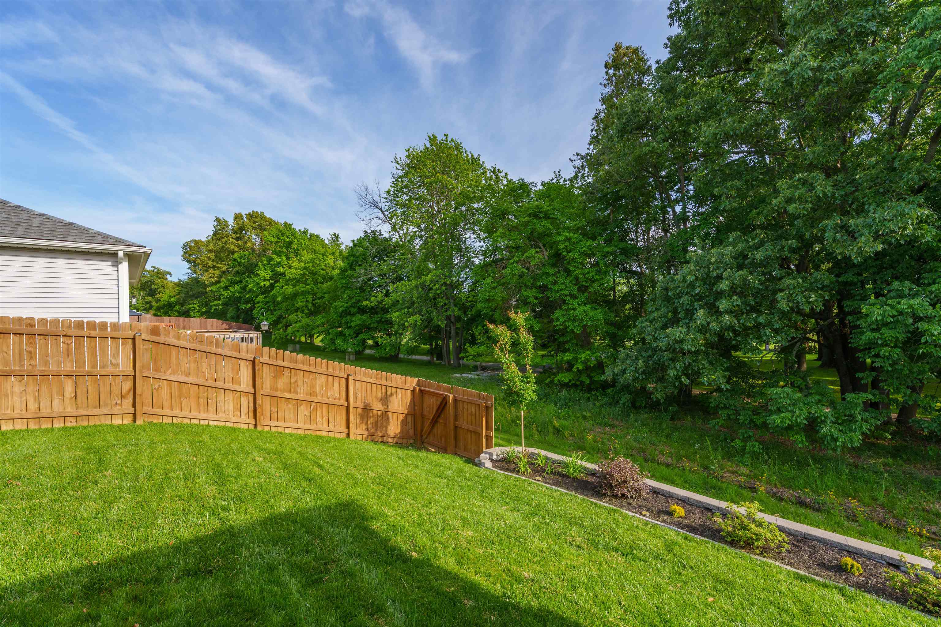 6529 Valley Brook Trace, Utica, Kentucky 42376, 3 Bedrooms Bedrooms, ,2 BathroomsBathrooms,Single Family Residence,For Sale,Valley Brook Trace,92153