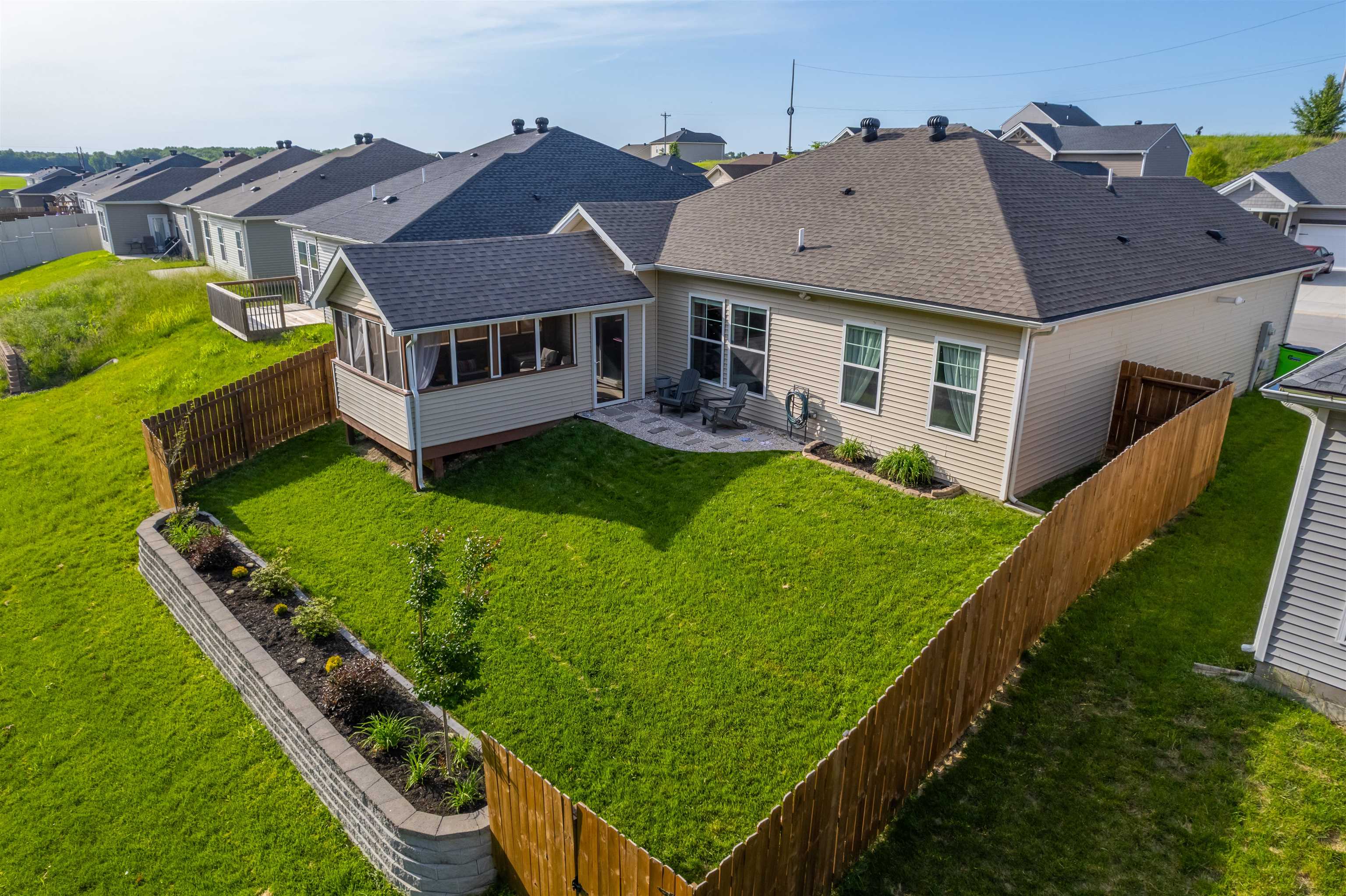6529 Valley Brook Trace, Utica, Kentucky 42376, 3 Bedrooms Bedrooms, ,2 BathroomsBathrooms,Single Family Residence,For Sale,Valley Brook Trace,92153