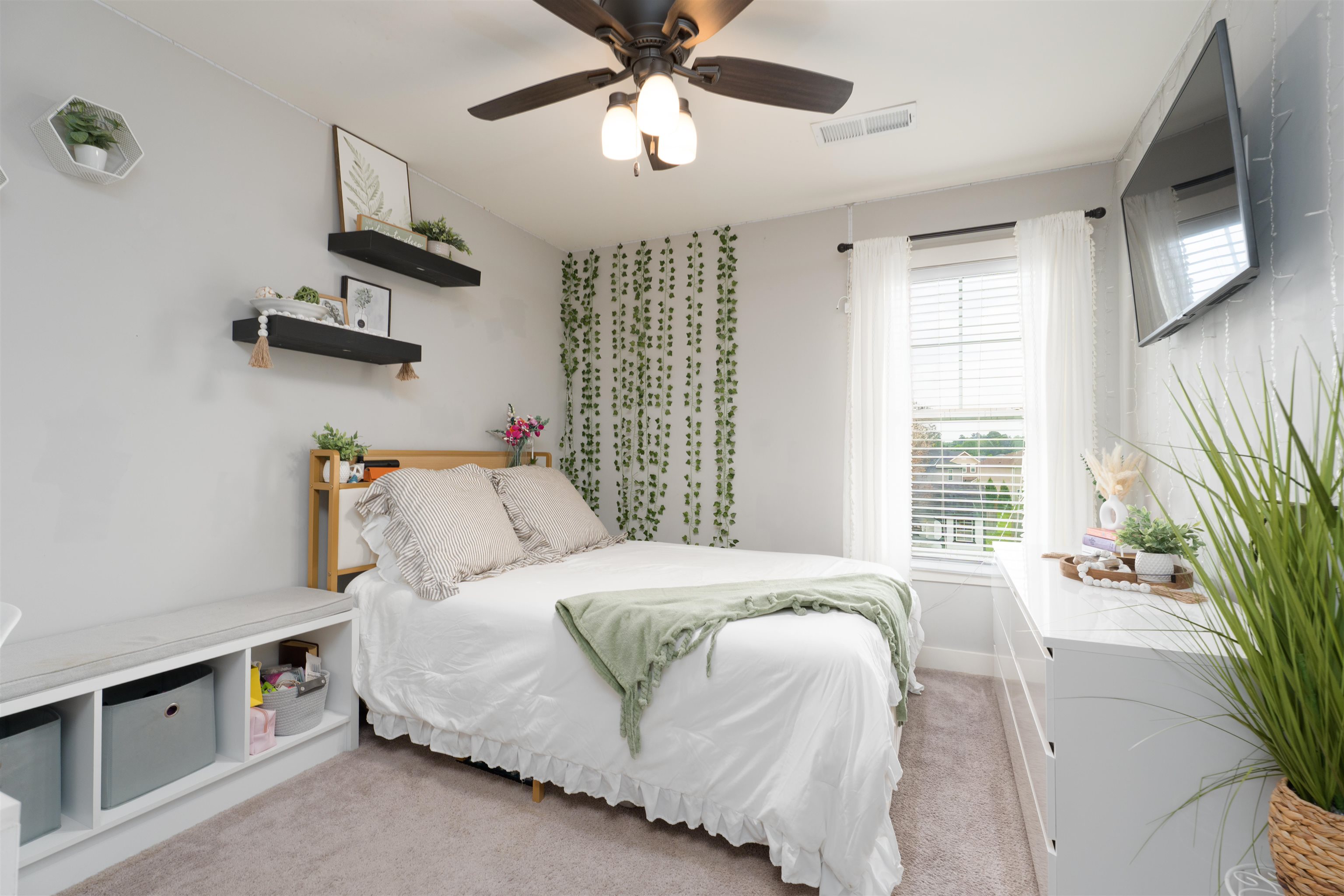 2630 Cherry Blossom Ct, Utica, Kentucky 42376, 3 Bedrooms Bedrooms, ,2 BathroomsBathrooms,Single Family Residence,For Sale,Cherry Blossom Ct,92155