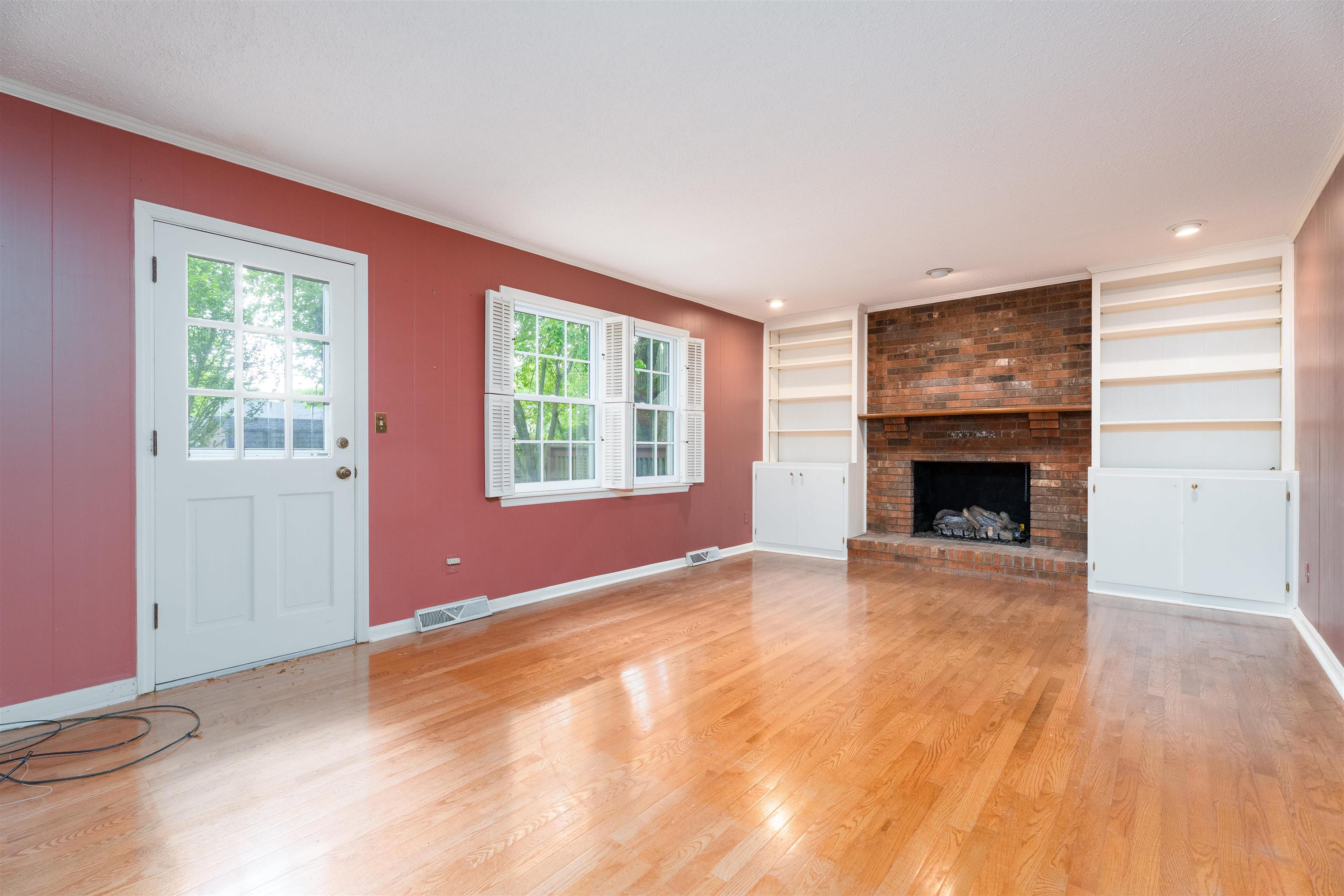 3601 Royal Drive, Owensboro, Kentucky 42301, 4 Bedrooms Bedrooms, ,2 BathroomsBathrooms,Single Family Residence,For Sale,Royal Drive,92157