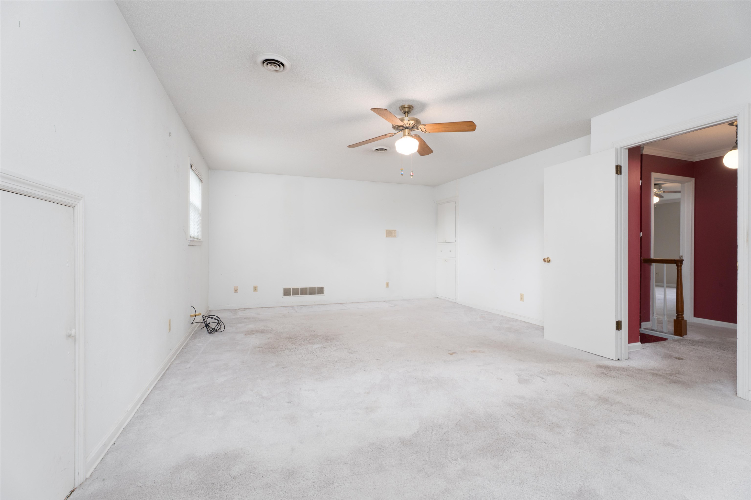 3601 Royal Drive, Owensboro, Kentucky 42301, 4 Bedrooms Bedrooms, ,2 BathroomsBathrooms,Single Family Residence,For Sale,Royal Drive,92157
