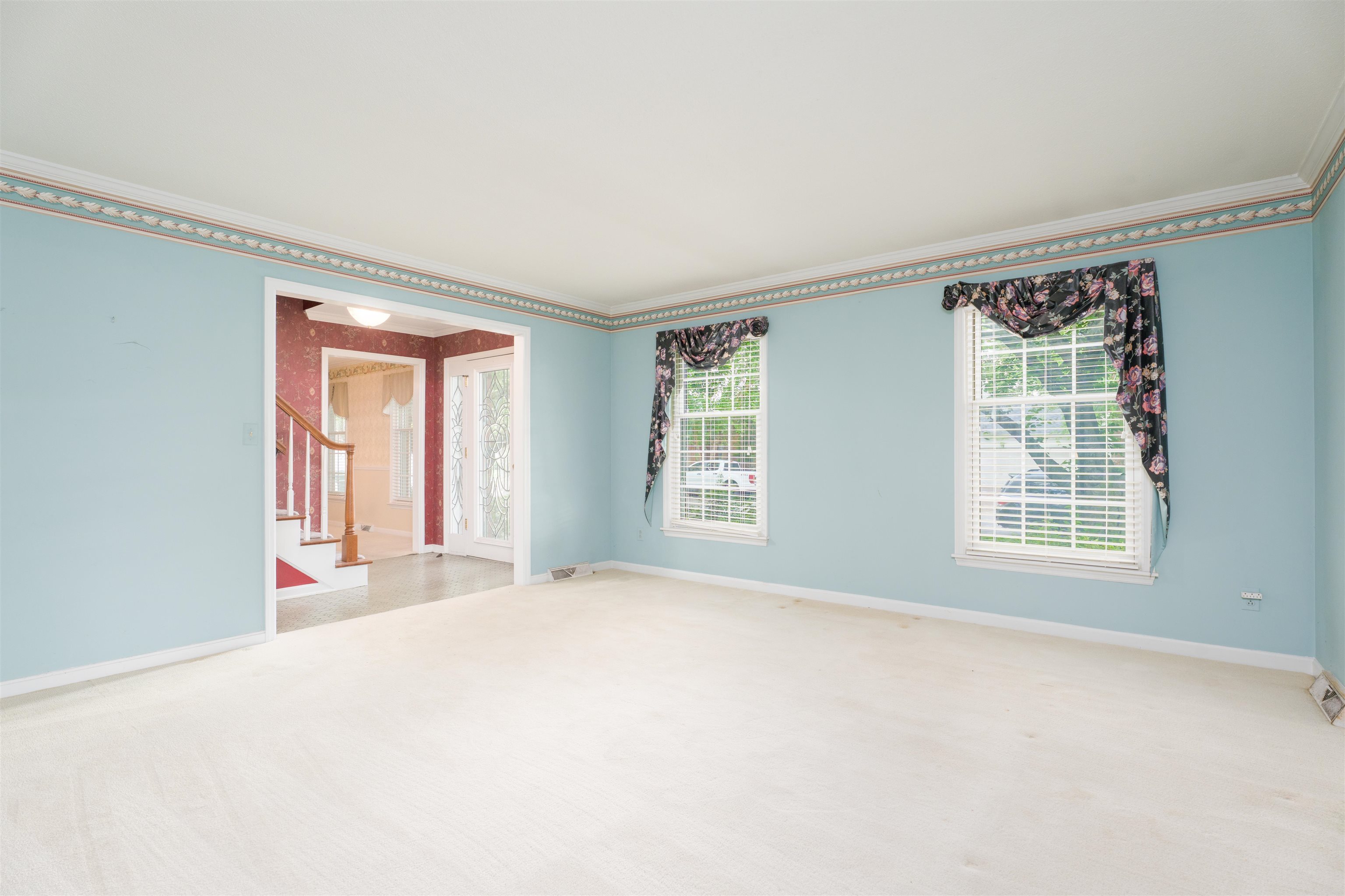 3601 Royal Drive, Owensboro, Kentucky 42301, 4 Bedrooms Bedrooms, ,2 BathroomsBathrooms,Single Family Residence,For Sale,Royal Drive,92157