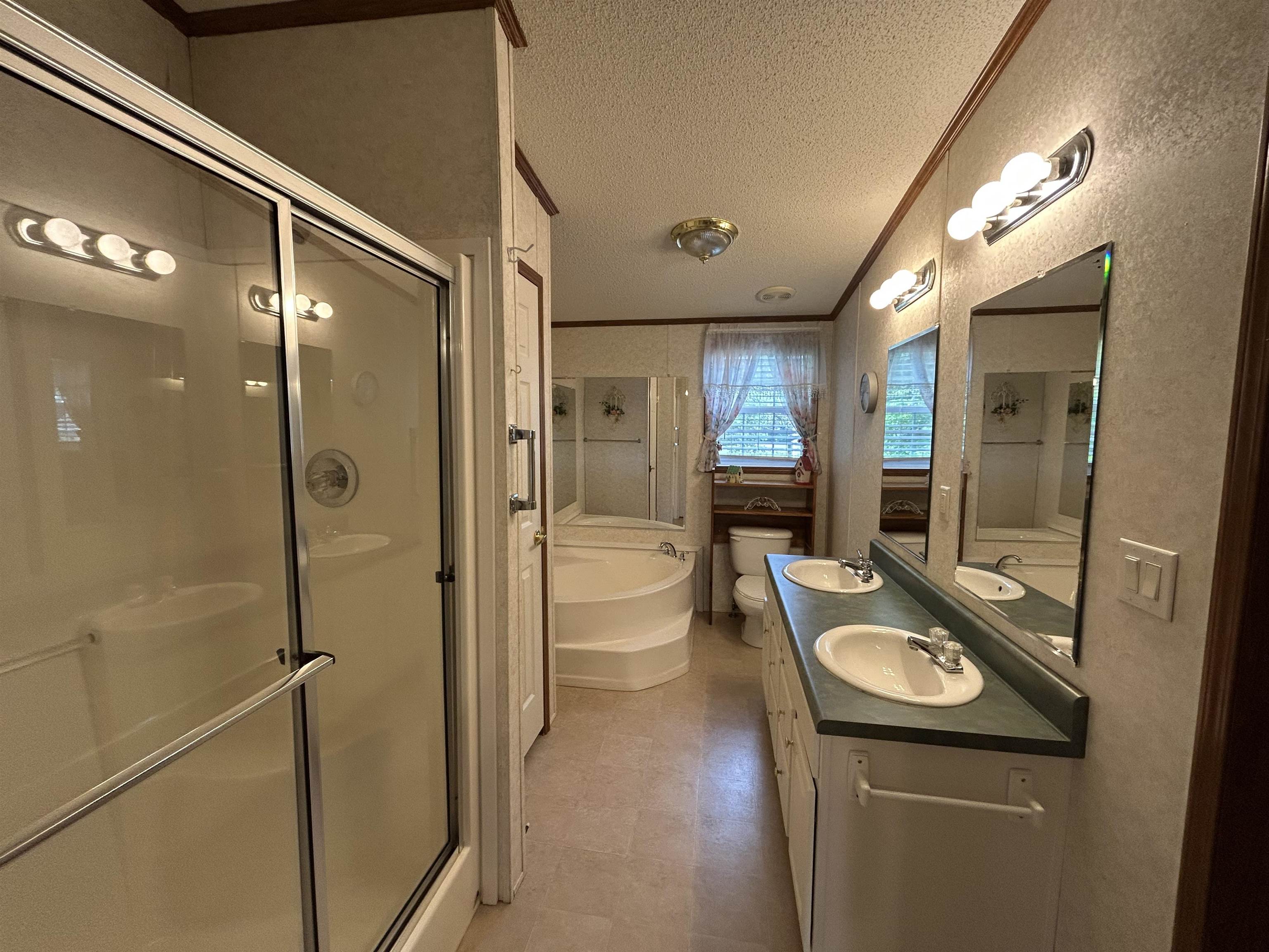 2916 Easton Rd, Fordsville, Kentucky 42343, 3 Bedrooms Bedrooms, ,2 BathroomsBathrooms,Manufactured Home,For Sale,Easton Rd,92163