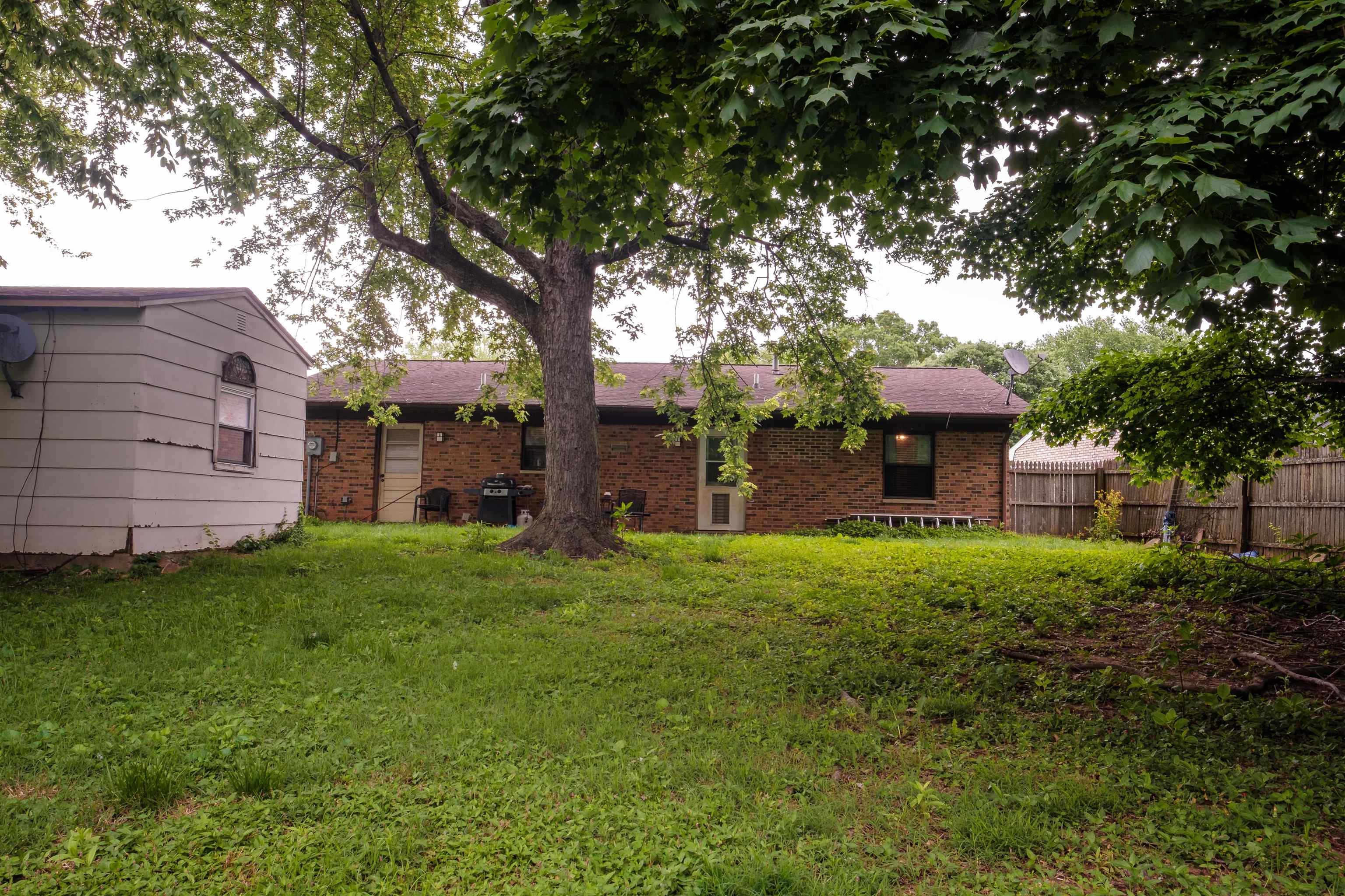 3316 Millstone Circle, Owensboro, Kentucky 42303, 3 Bedrooms Bedrooms, ,1 BathroomBathrooms,Single Family Residence,For Sale,Millstone Circle,92167