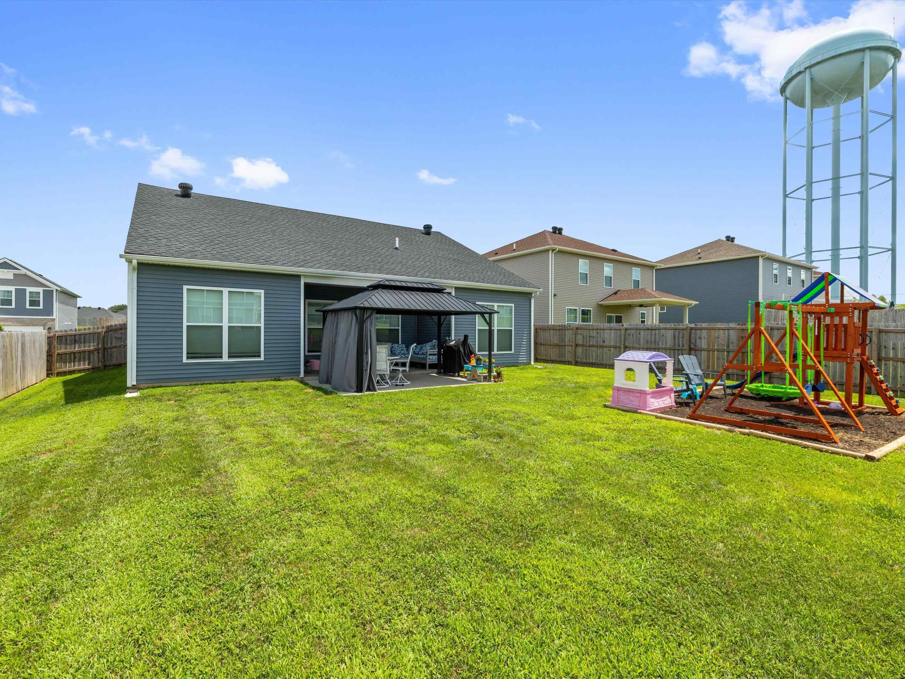 6828 Bridgeview Ct., Utica, Kentucky 42376, 3 Bedrooms Bedrooms, ,2 BathroomsBathrooms,Single Family Residence,For Sale,Bridgeview Ct.,92168