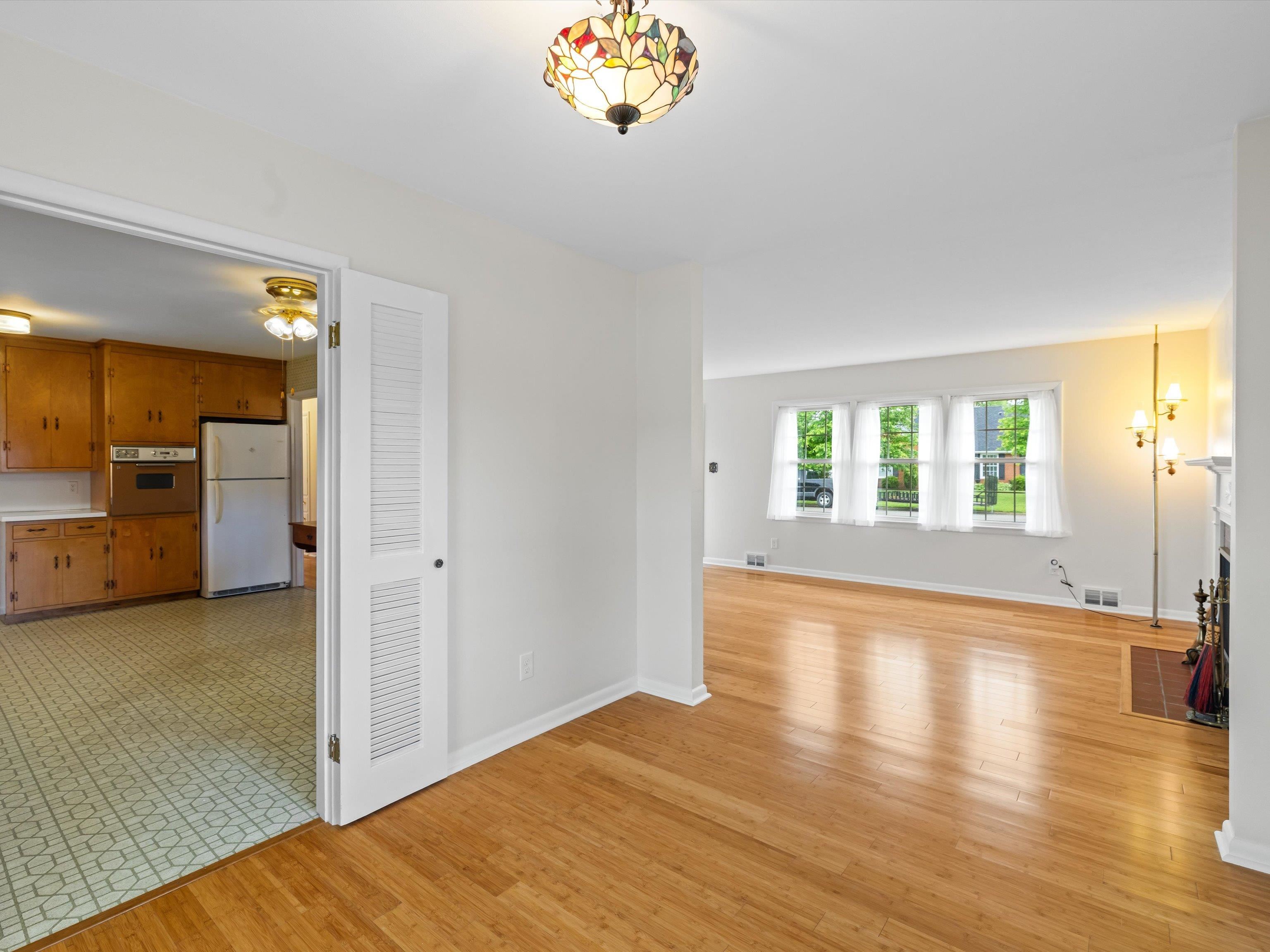 2632 Saint Ann Street, Owensboro, Kentucky 42303, 3 Bedrooms Bedrooms, ,1 BathroomBathrooms,Single Family Residence,For Sale,Saint Ann Street,92170