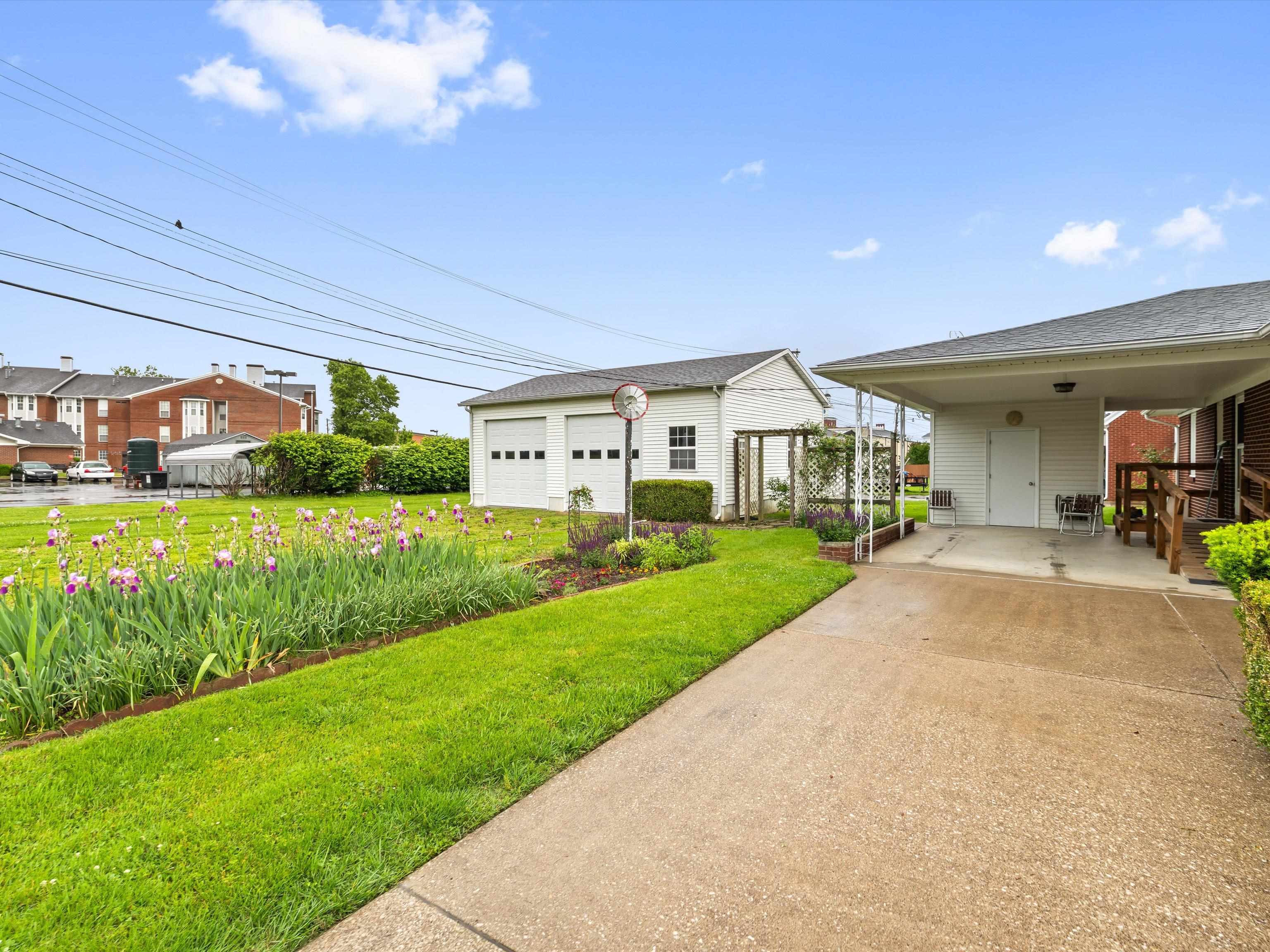 2632 Saint Ann Street, Owensboro, Kentucky 42303, 3 Bedrooms Bedrooms, ,1 BathroomBathrooms,Single Family Residence,For Sale,Saint Ann Street,92170