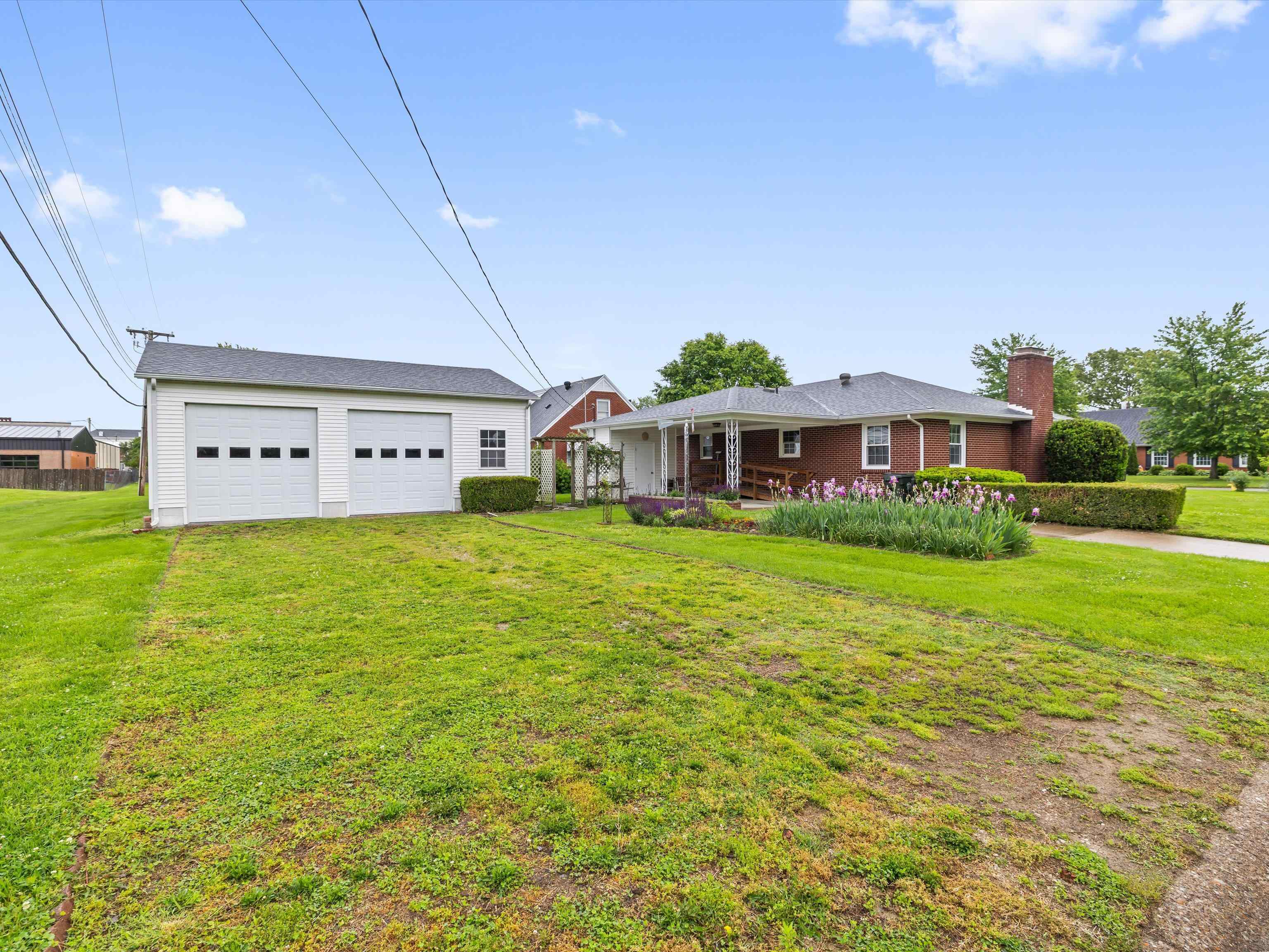 2632 Saint Ann Street, Owensboro, Kentucky 42303, 3 Bedrooms Bedrooms, ,1 BathroomBathrooms,Single Family Residence,For Sale,Saint Ann Street,92170
