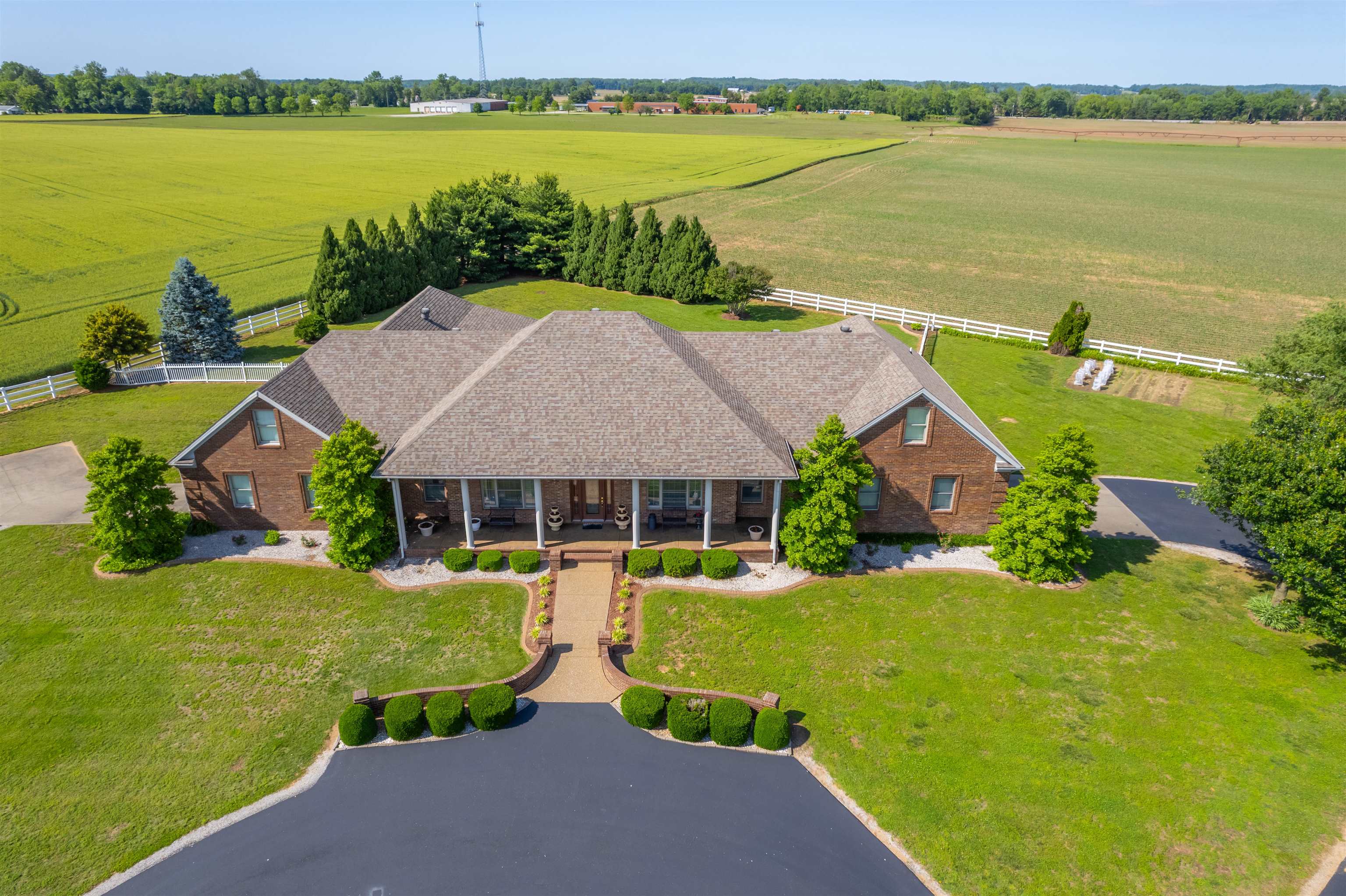 7271 US Hwy 60, Owensboro, Kentucky 42301, 4 Bedrooms Bedrooms, ,4 BathroomsBathrooms,Single Family Residence,For Sale,US Hwy 60,92172