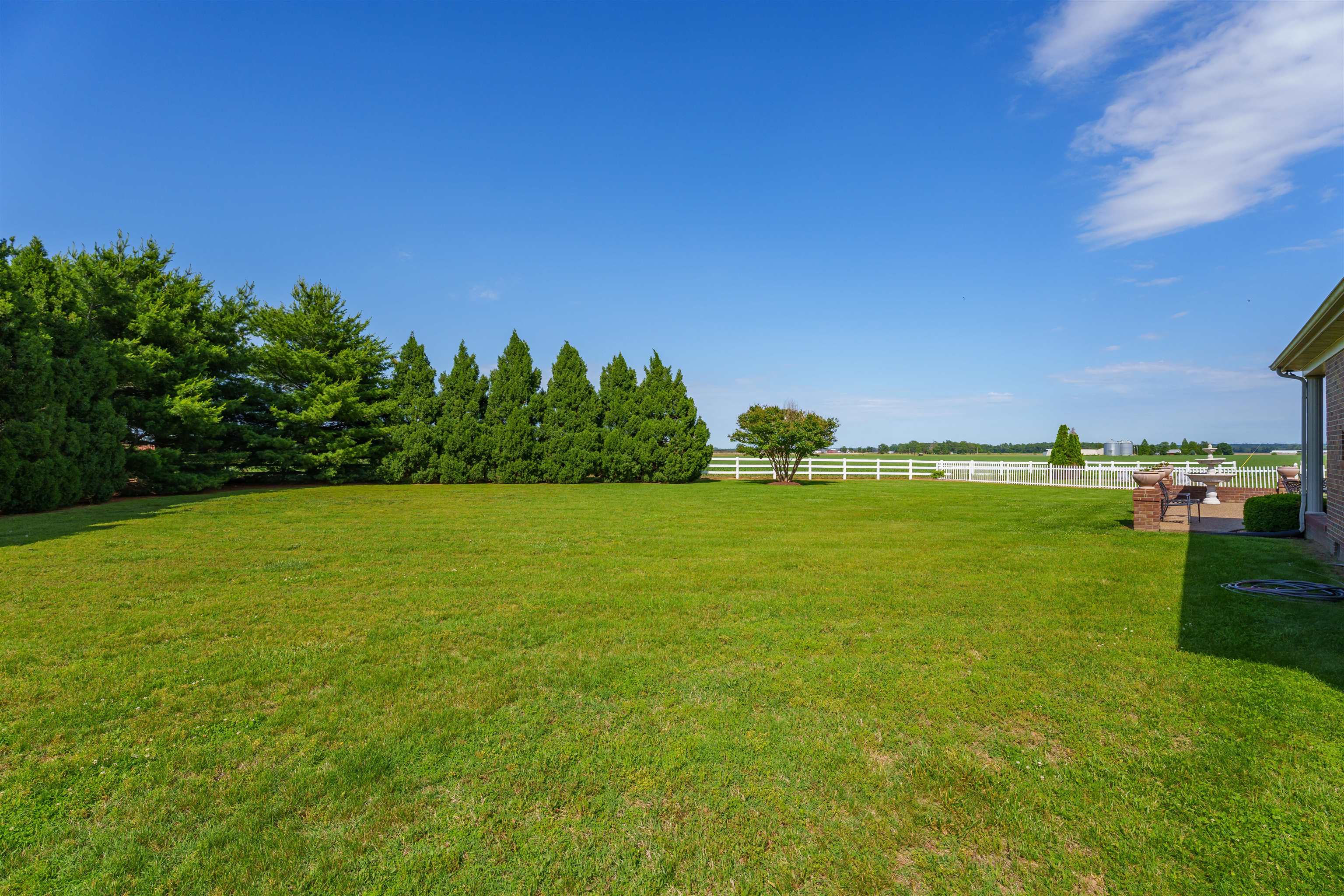 7271 US Hwy 60, Owensboro, Kentucky 42301, 4 Bedrooms Bedrooms, ,4 BathroomsBathrooms,Single Family Residence,For Sale,US Hwy 60,92172