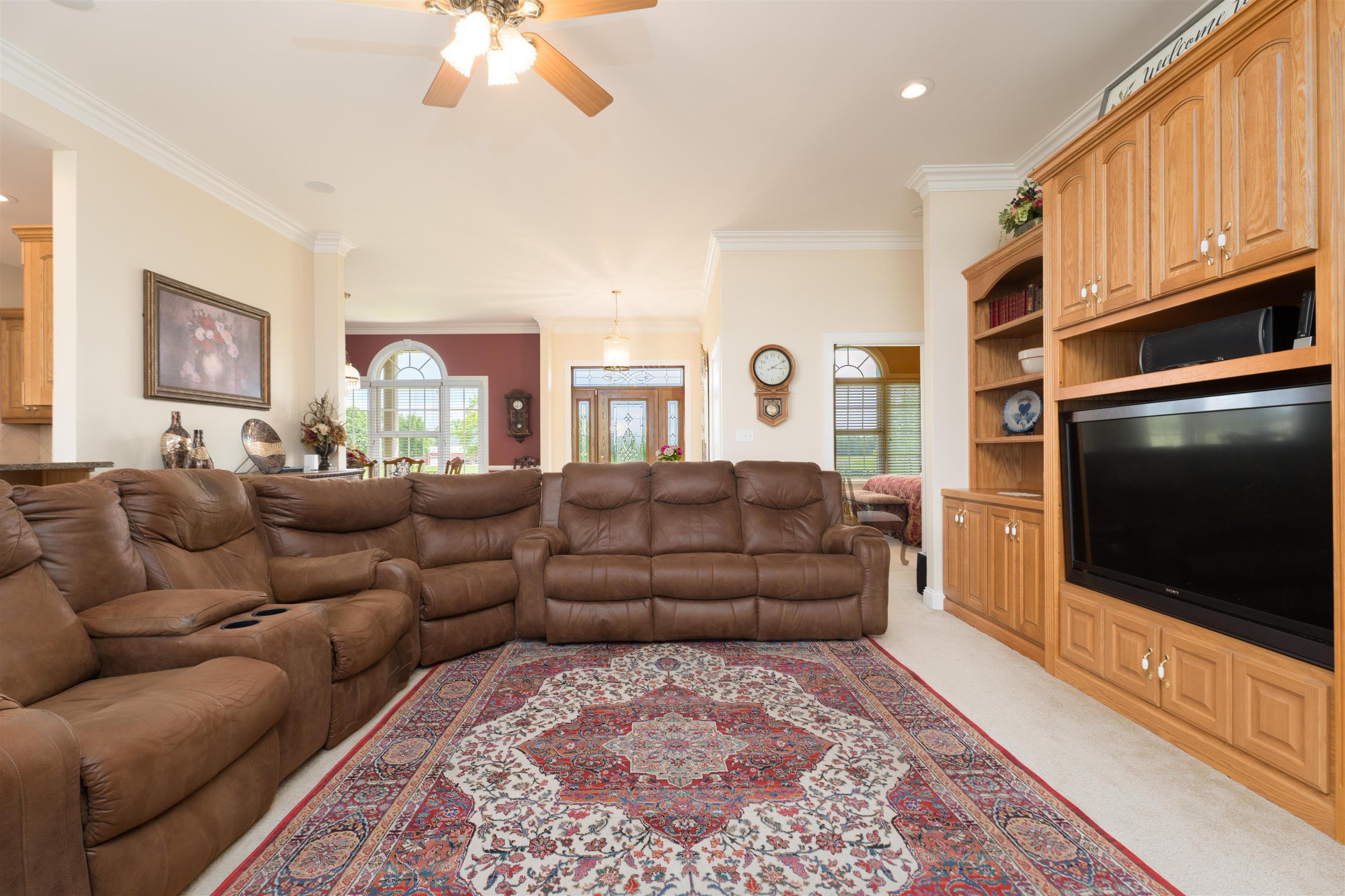 7271 US Hwy 60, Owensboro, Kentucky 42301, 4 Bedrooms Bedrooms, ,4 BathroomsBathrooms,Single Family Residence,For Sale,US Hwy 60,92172