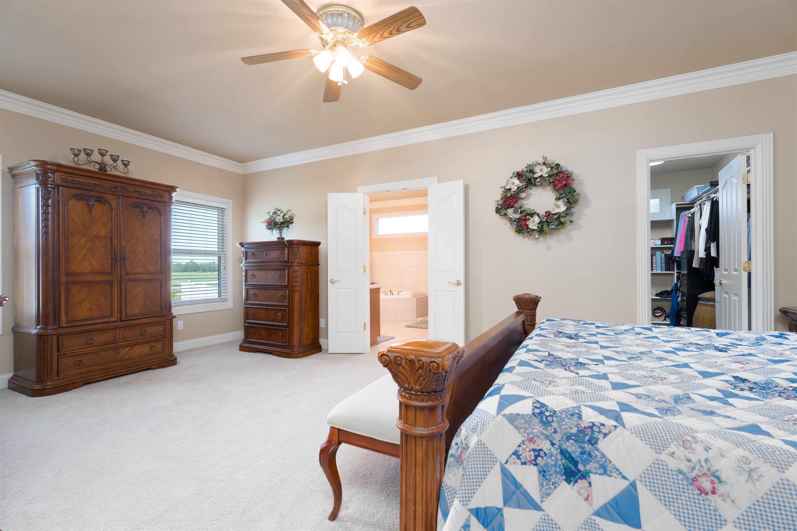 7271 US Hwy 60, Owensboro, Kentucky 42301, 4 Bedrooms Bedrooms, ,4 BathroomsBathrooms,Single Family Residence,For Sale,US Hwy 60,92172