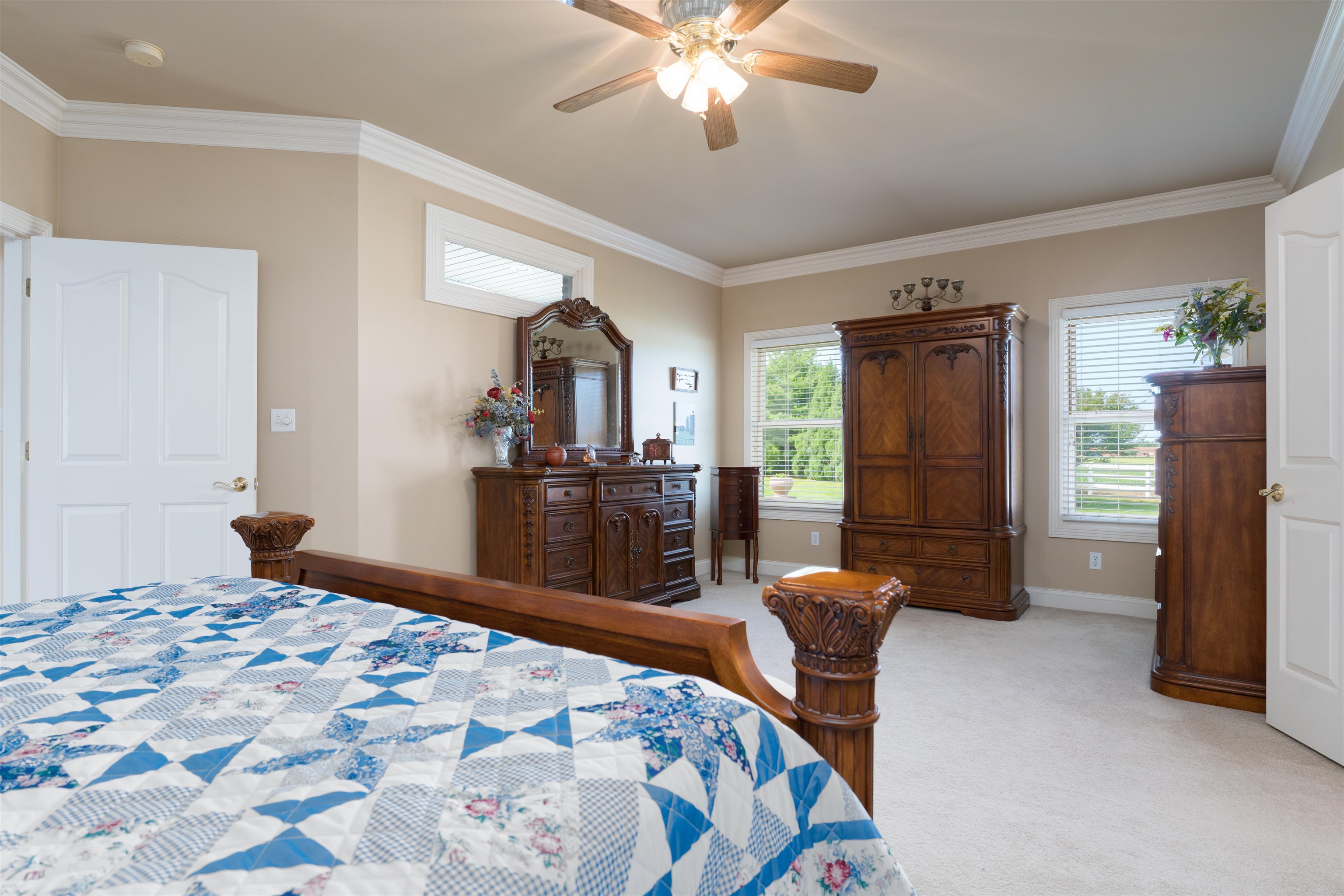 7271 US Hwy 60, Owensboro, Kentucky 42301, 4 Bedrooms Bedrooms, ,4 BathroomsBathrooms,Single Family Residence,For Sale,US Hwy 60,92172