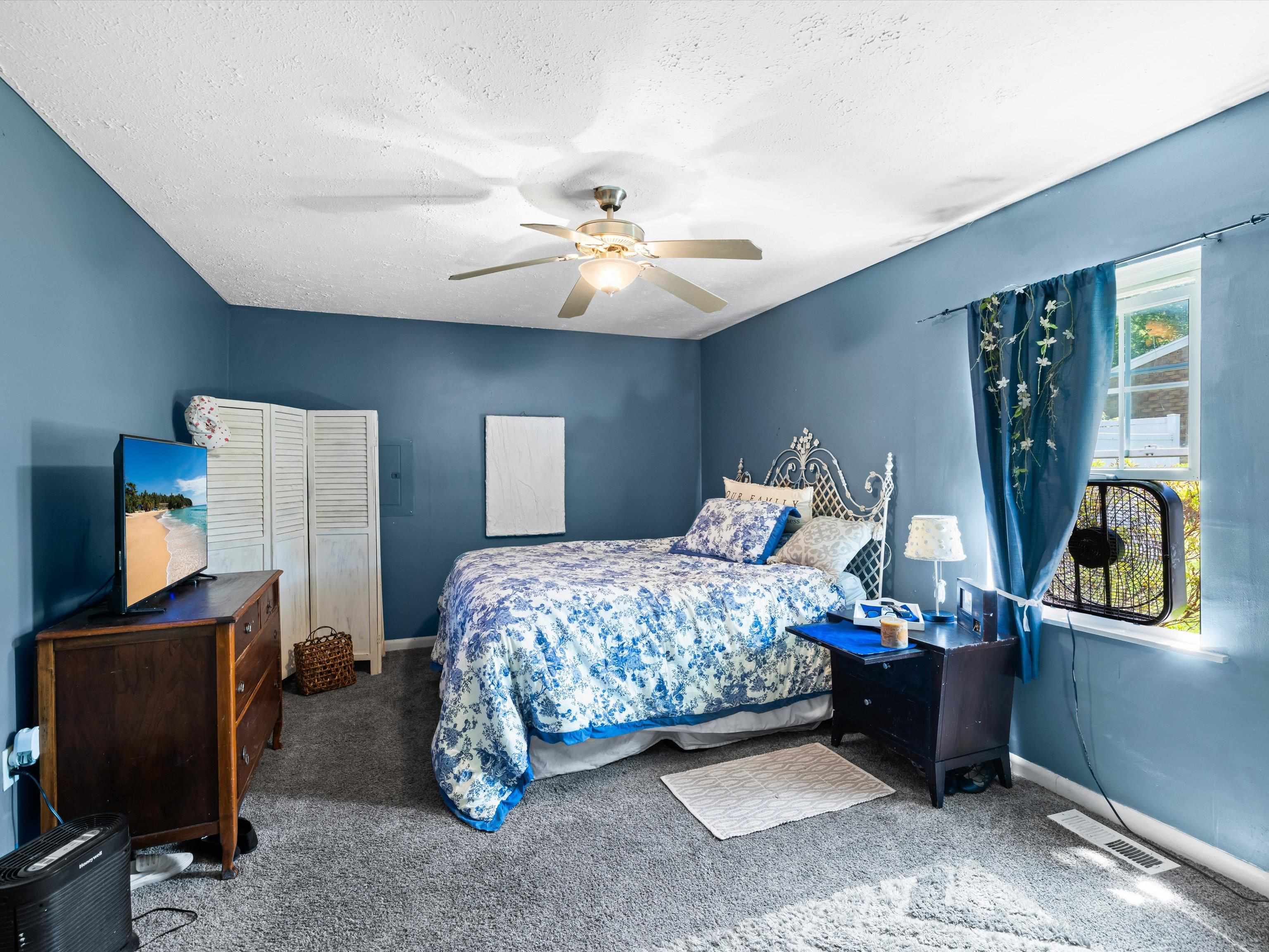6127 Sutter Loop East, Owensboro, Kentucky 42303, 4 Bedrooms Bedrooms, ,1 BathroomBathrooms,Single Family Residence,For Sale,Sutter Loop East,92176